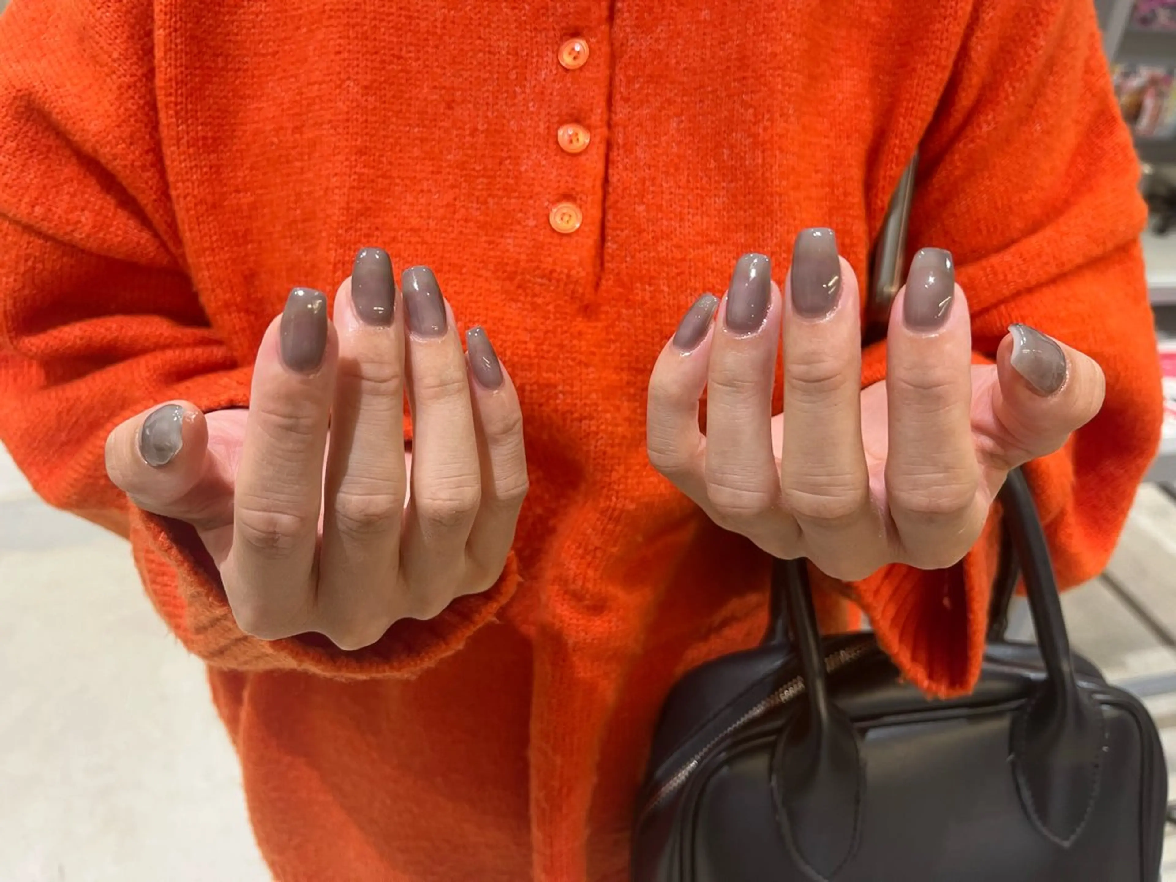 ネイル 長さ出し ワンカラーネイル aloalo MIKAのネイルデザイン