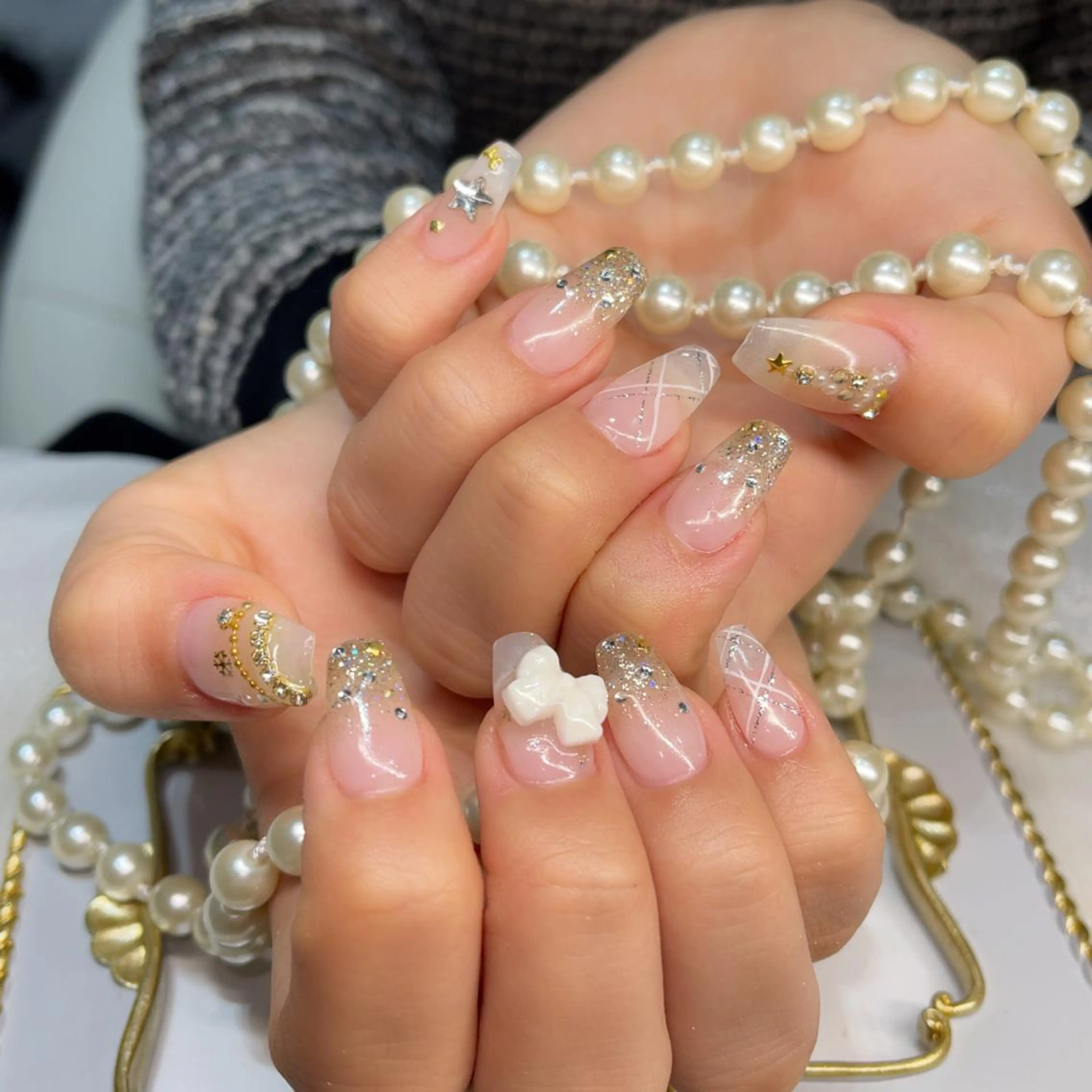 ネイル ハンドネイル Queens ciciのネイルデザイン