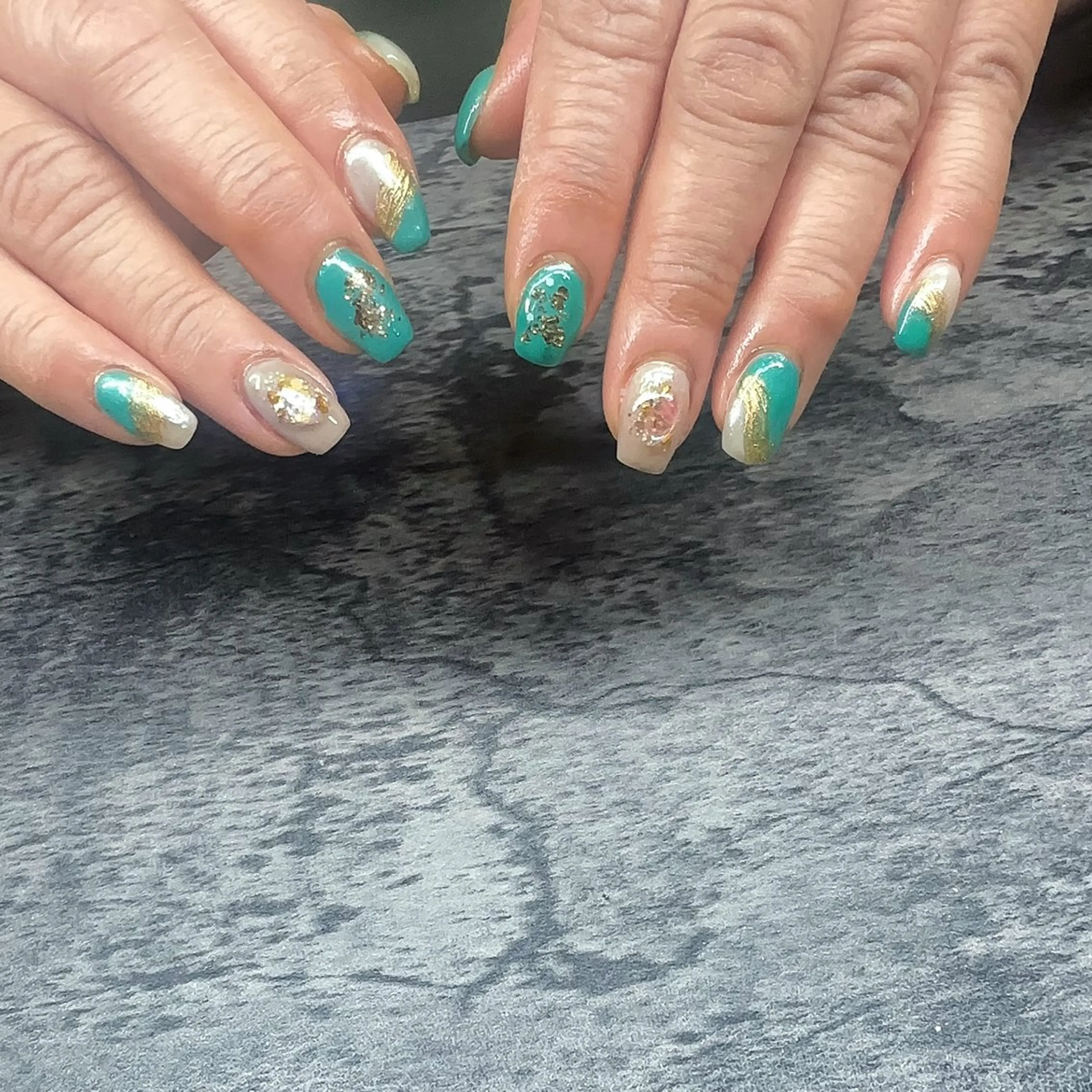 ネイル R.J.S⌘ nailのネイルデザイン