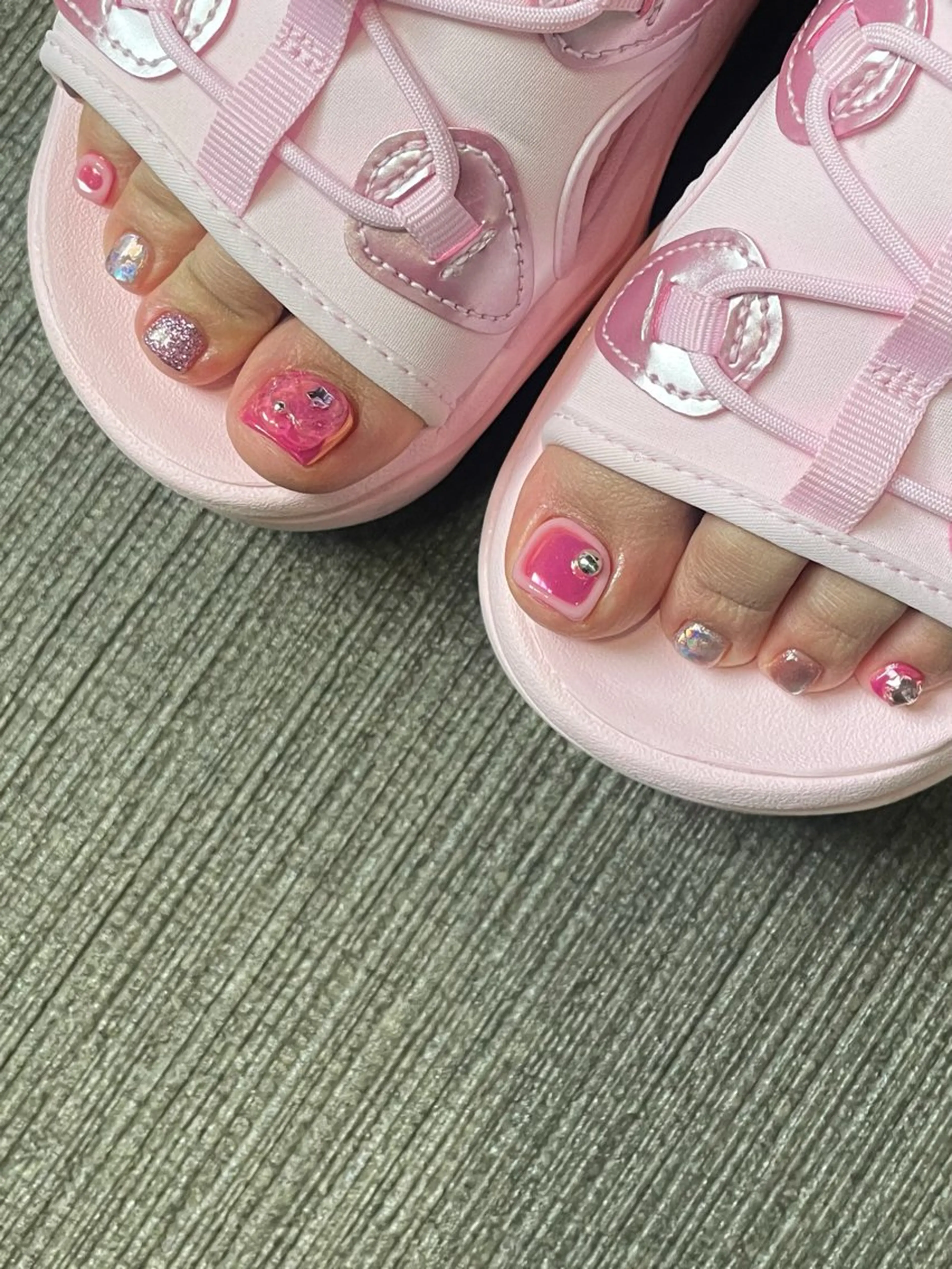 ネイル F room UMEDAのマツエク・マツパデザイン