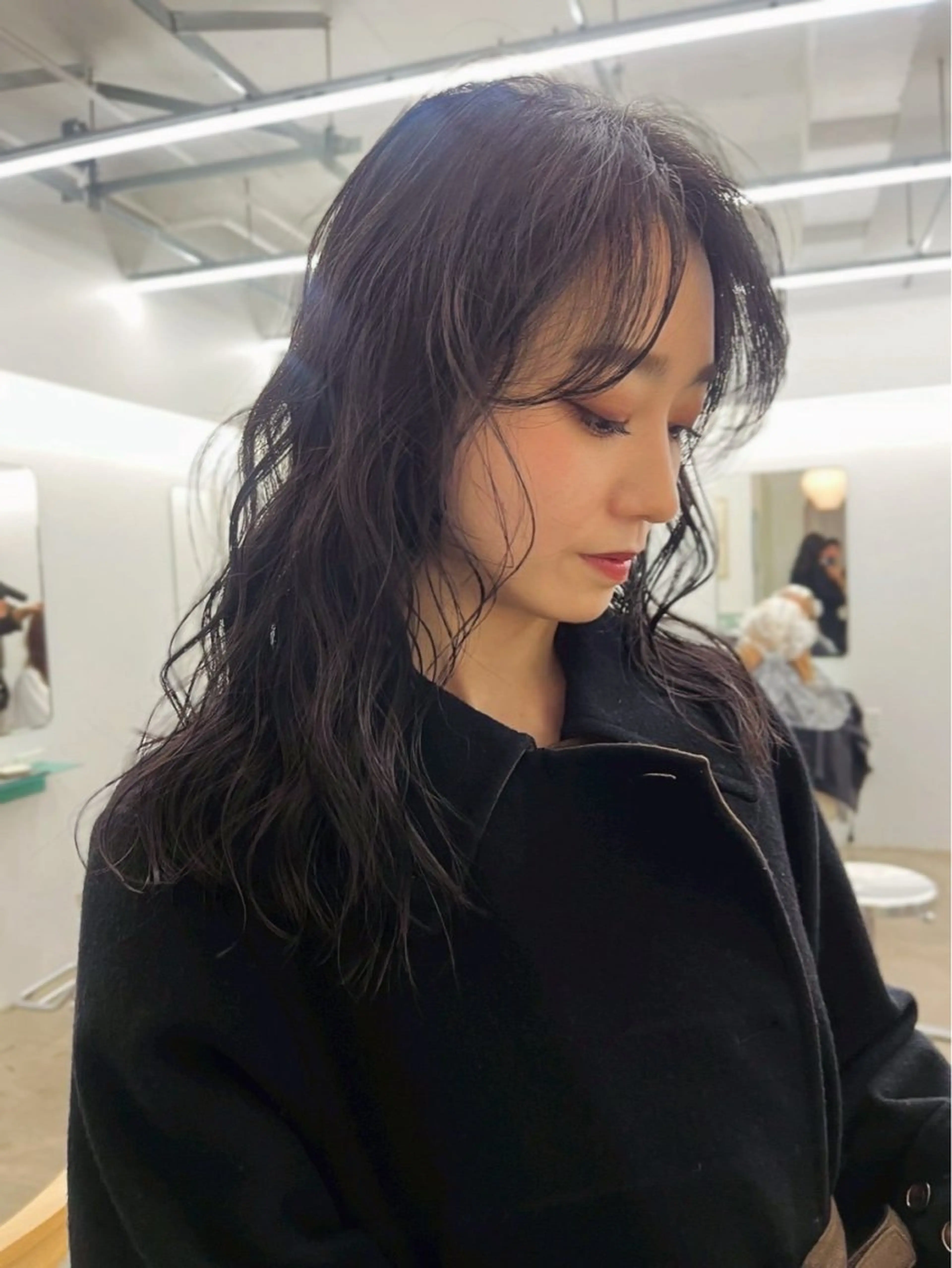 セミロング カット パーマ レイヤー/ケアパーマ /ニュアンス/モードのヘアスタイル