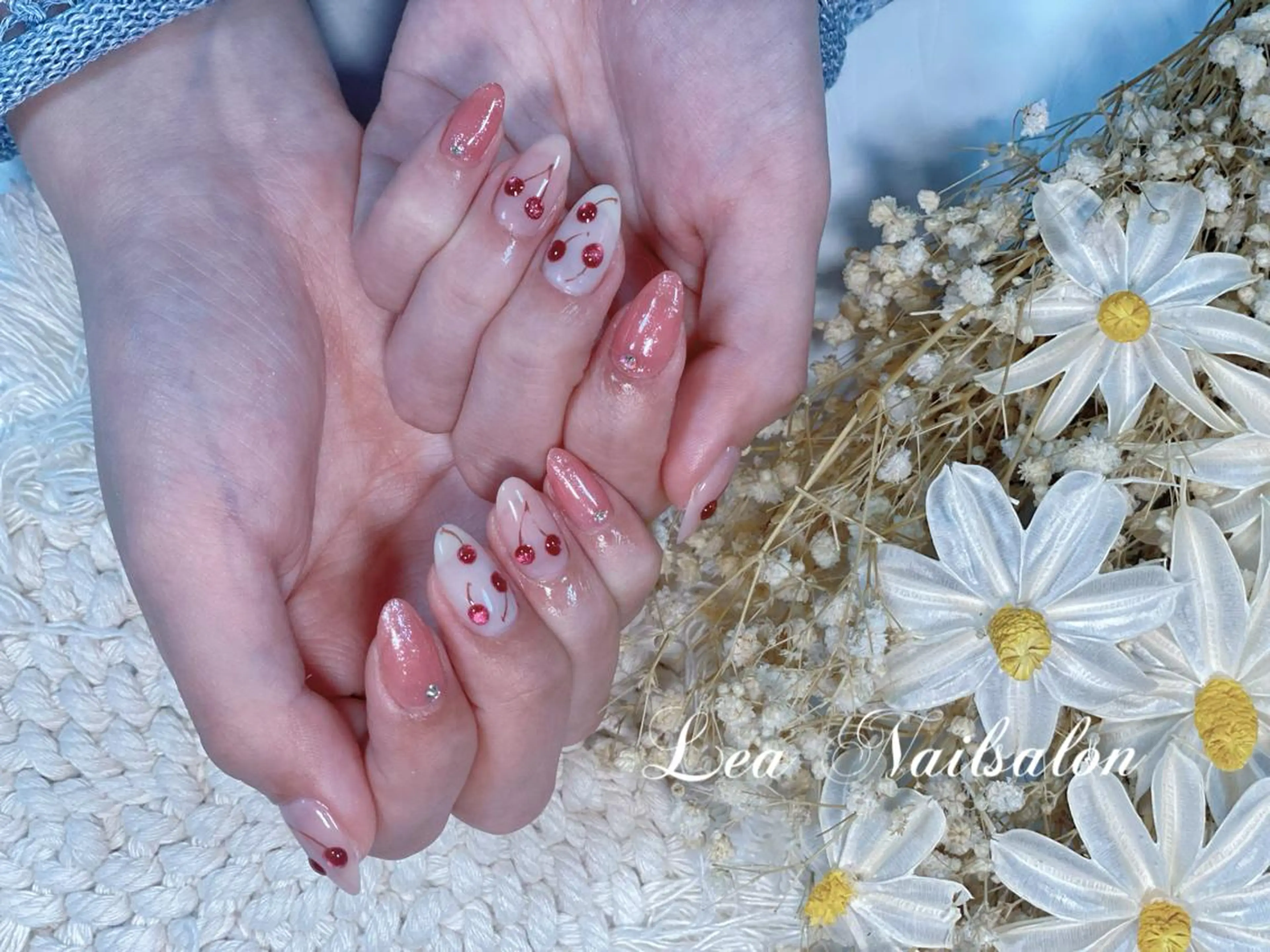 ミディアム カラー ネイル Le’a NailSalonのネイルデザイン