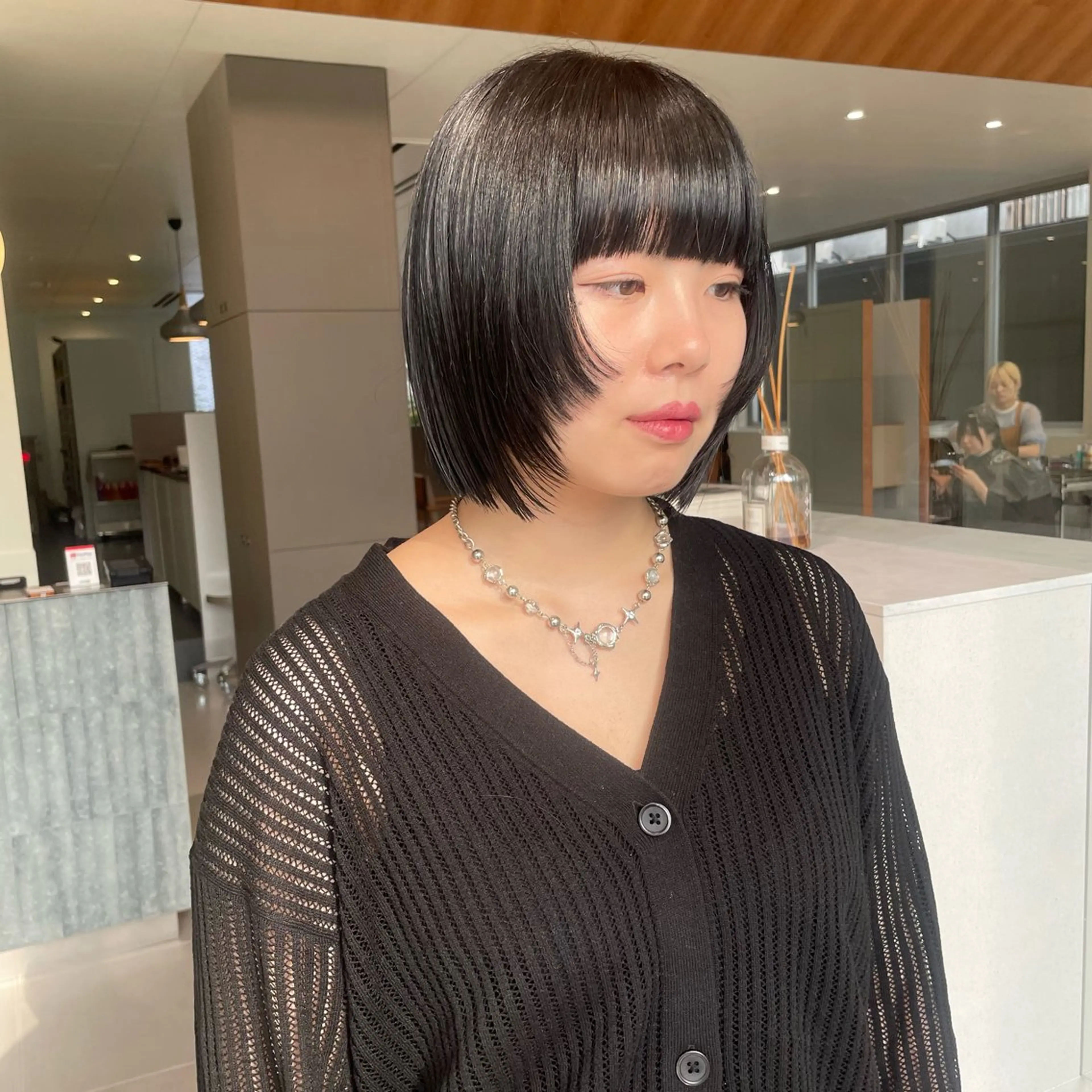 ショート カラー ボブレイヤー アッシュ アッシュブラック ベージュカラー 黒髪 髪質改善カラー/ボブ 🌻Mutsumiのヘアスタイル