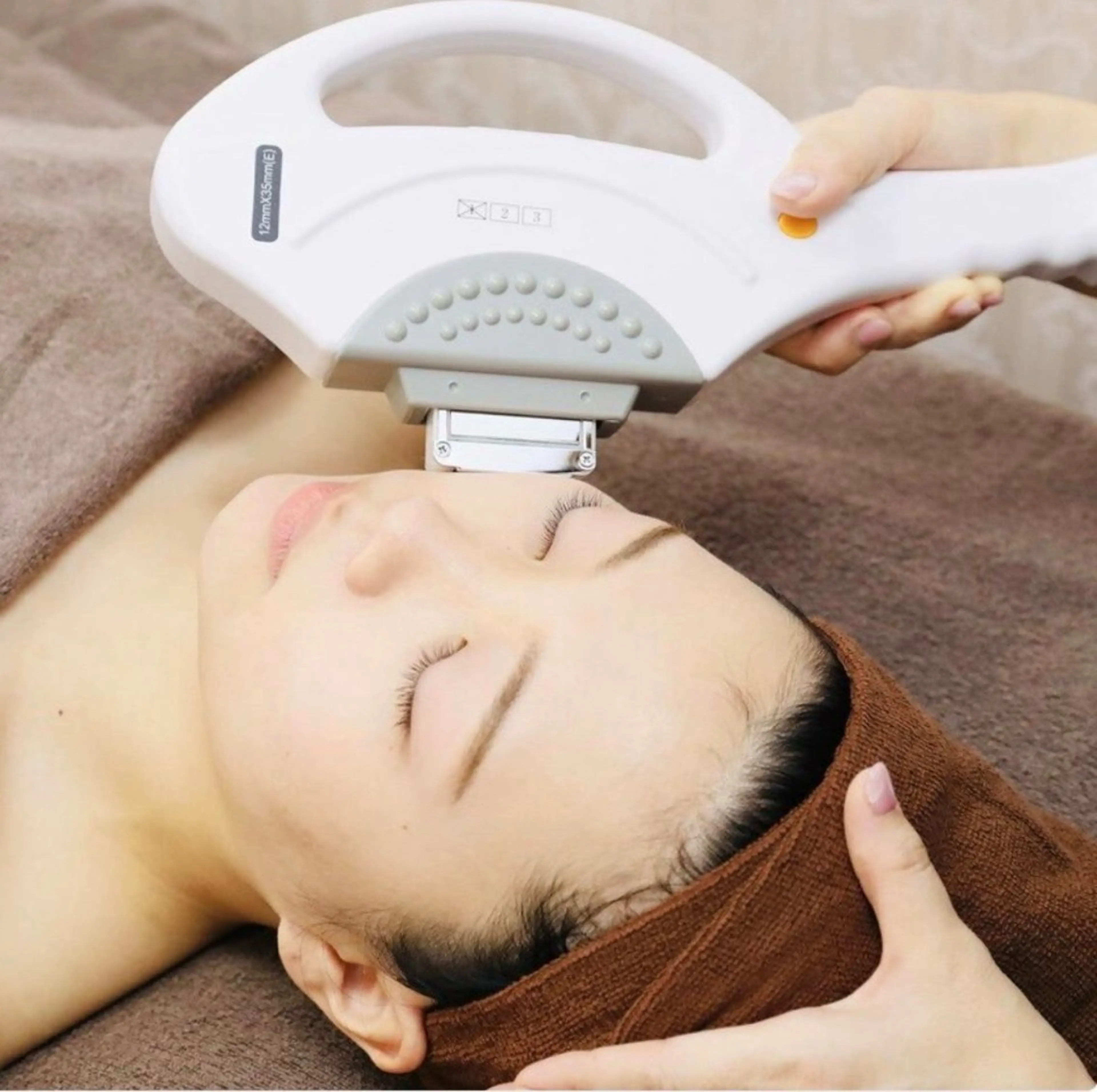 目指せ毛穴レス肌✨お顔脱毛😊✨の写真