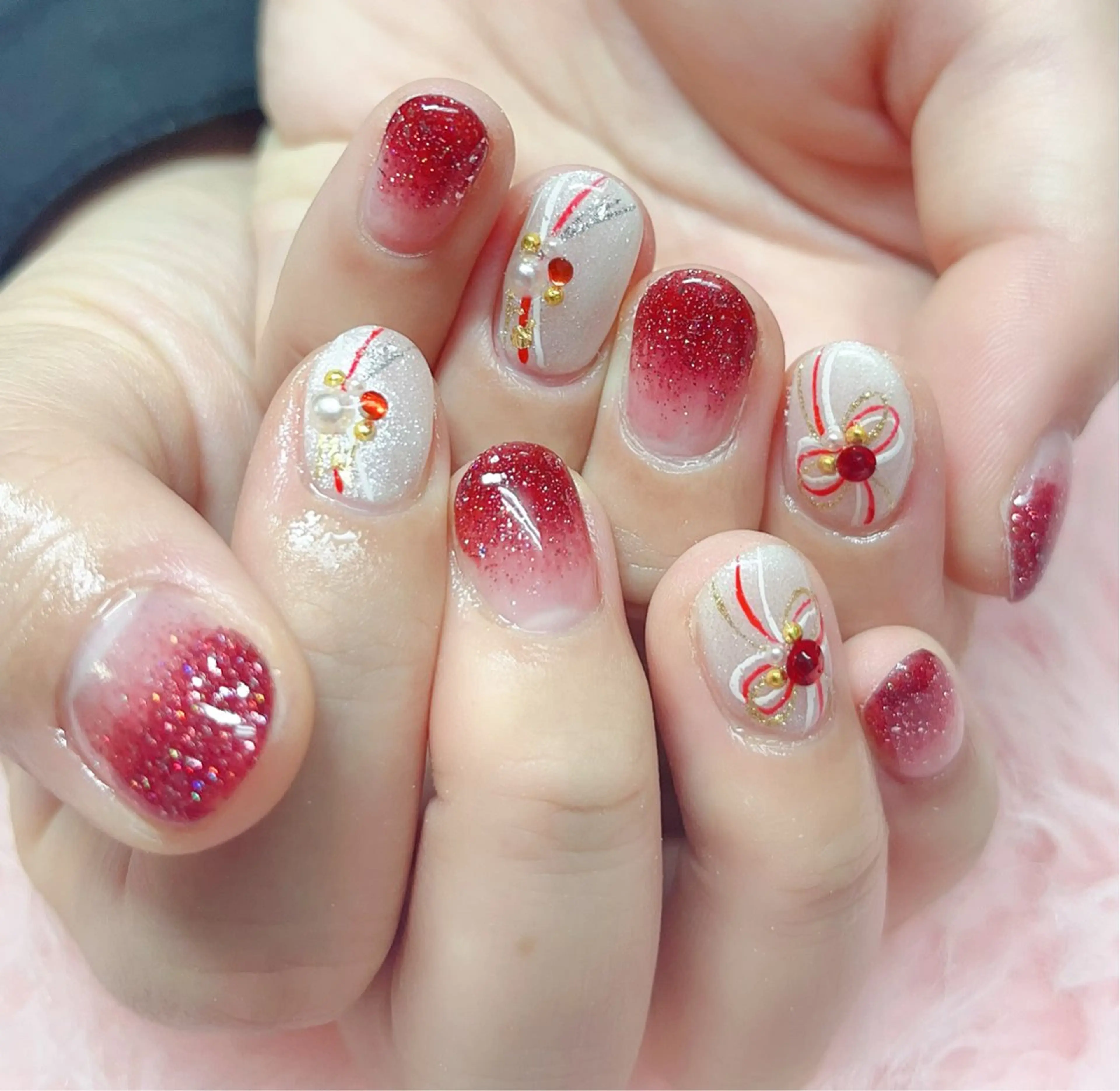 ネイル ハンドネイル MoonNail ユリ🌸のネイルデザイン