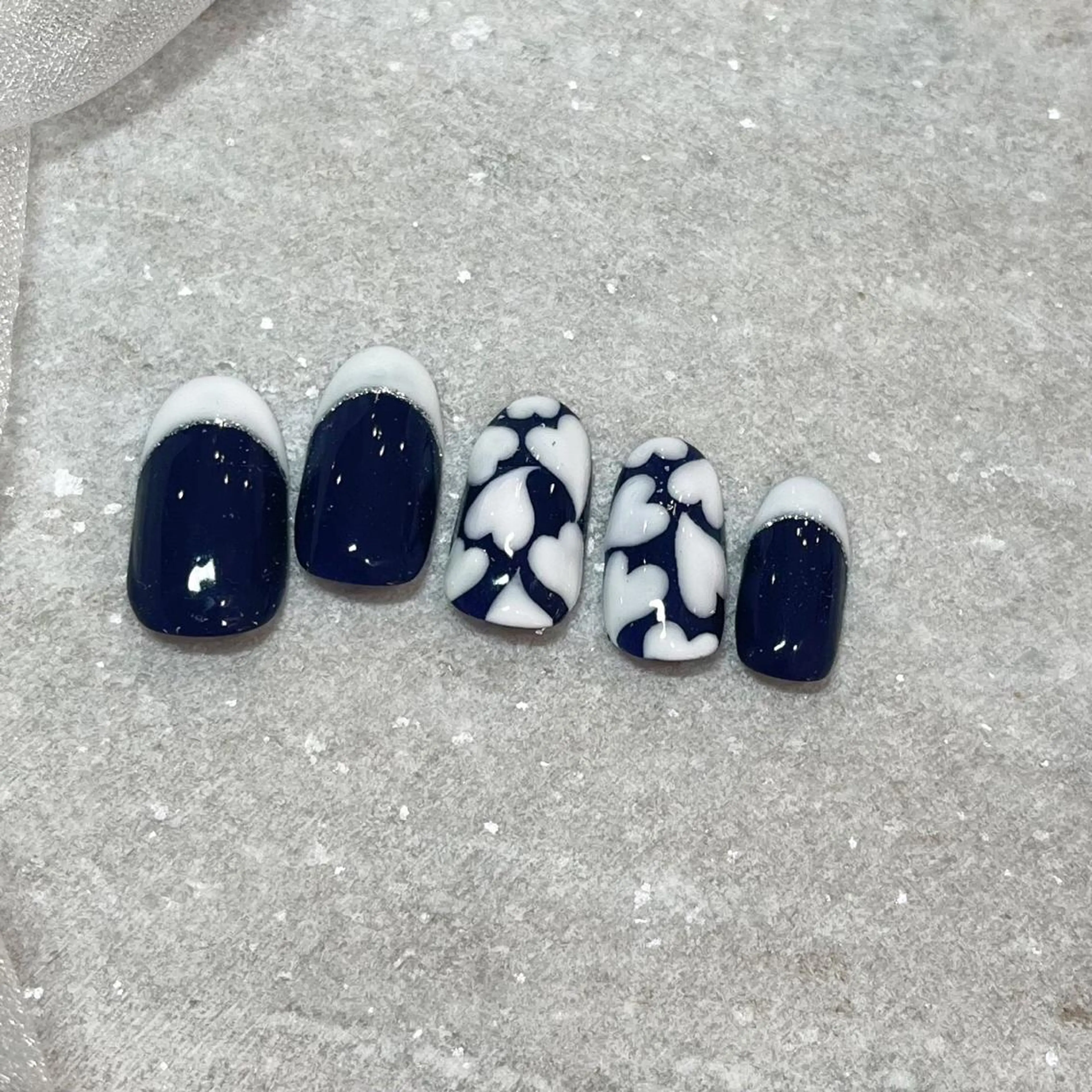 ネイル ニュアンスネイル 冬ネイル ハンドネイル Salon Ｋのネイルデザイン