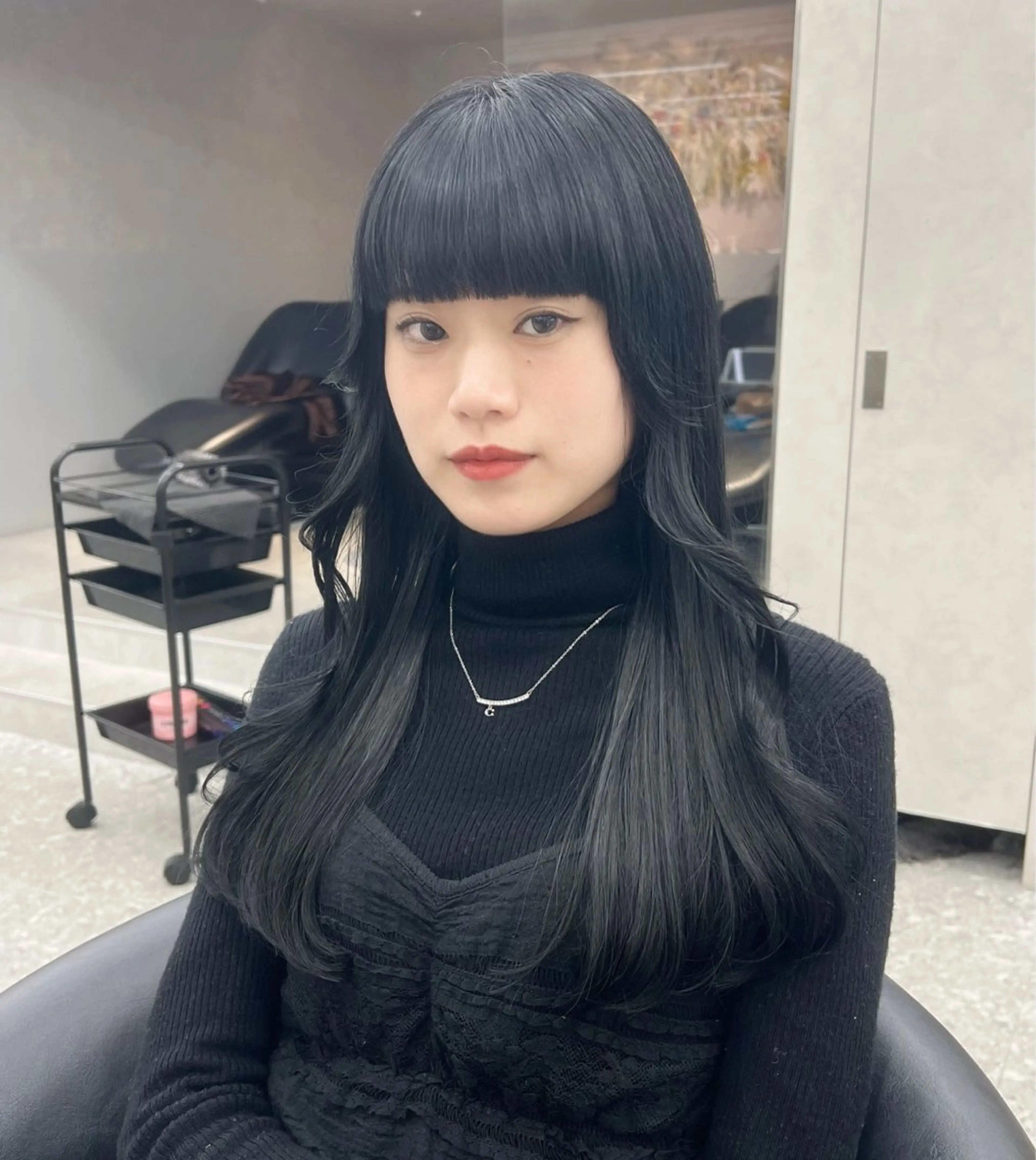 ロング カラー くびれヘア 韓国風ヘア レイヤーカット 小顔カット ワンホンヘア カット 縮毛矯正 トリートメント 博多ベージュ 🐻松井傑のヘアスタイル