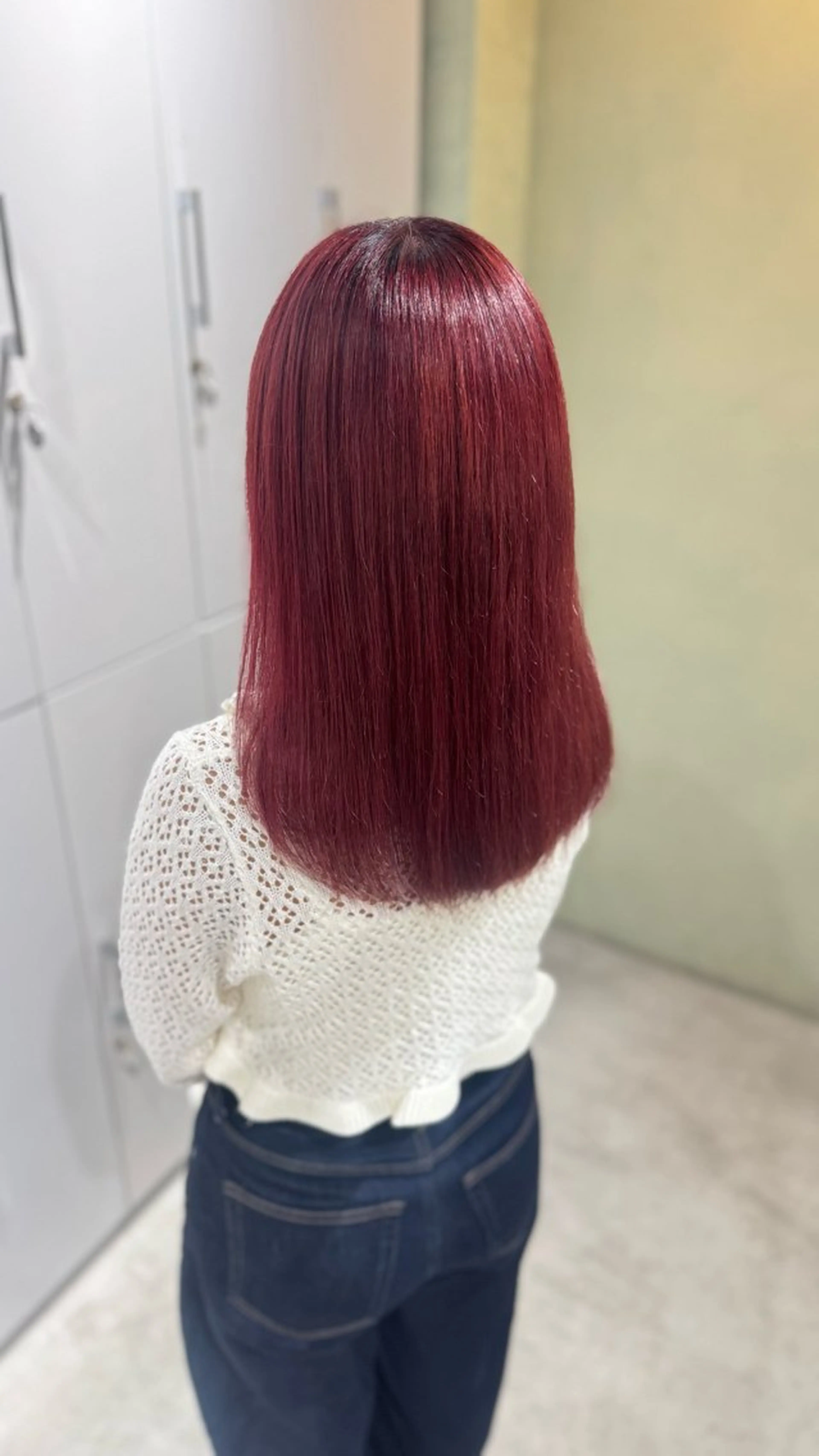 セミロング ヘアカラー Yoshioka Sakiのヘアスタイル