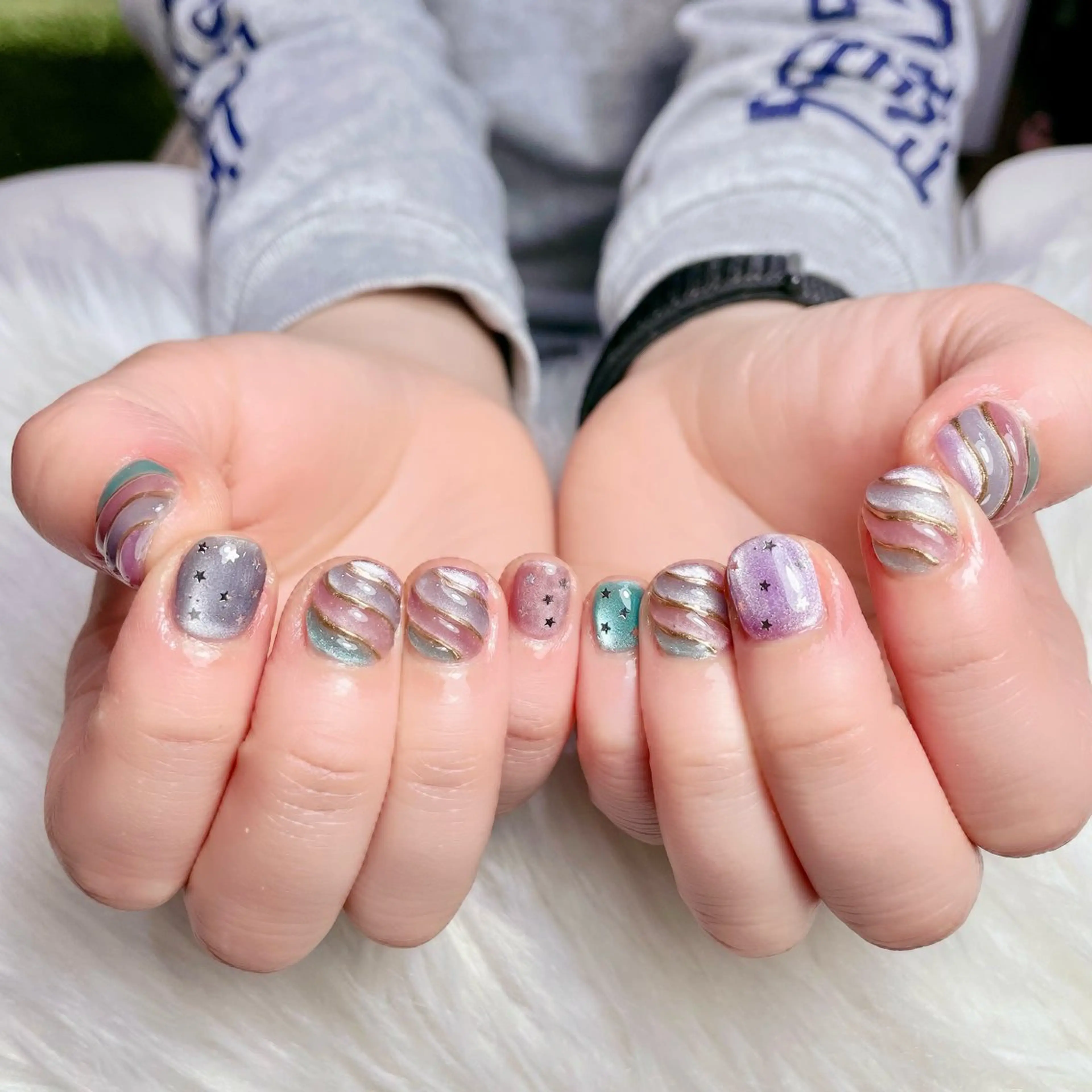 ネイル ハンドネイル RosyBeauty Salonのネイルデザイン