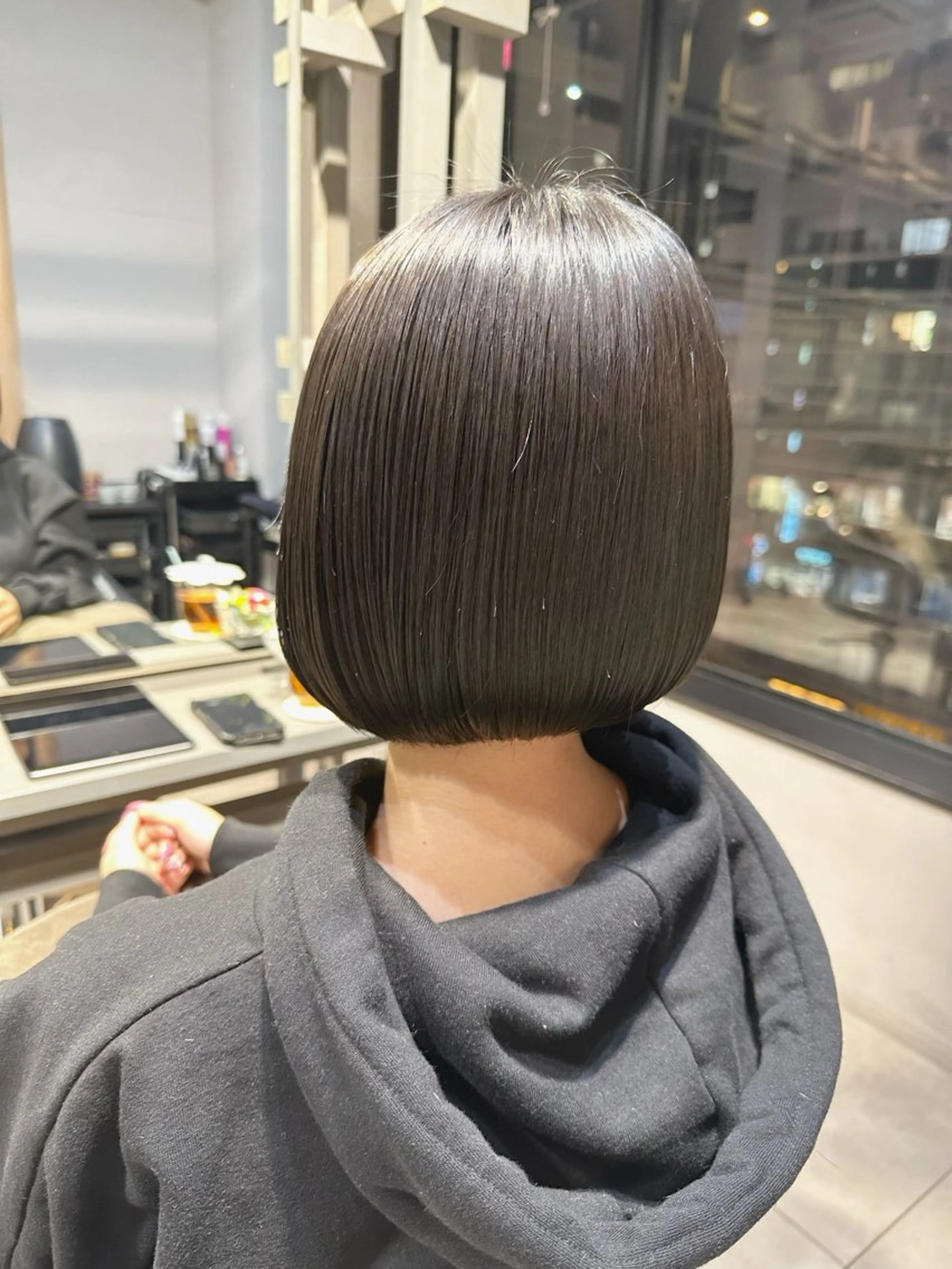 ミディアム ミディアムパーマ ハイライト 髪質改善 レイヤーカット カット ヘアカラー トリートメント 透明感カラー/ボブ /佐藤伶のヘアスタイル