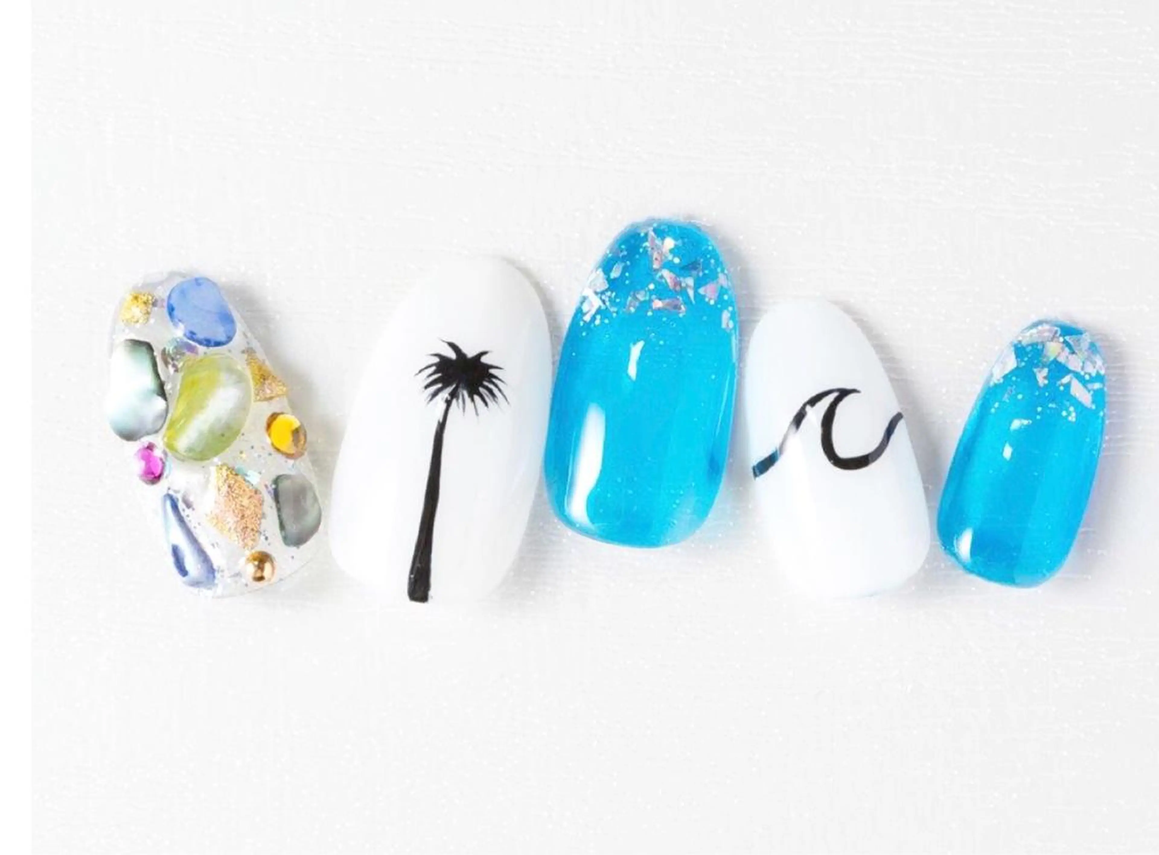 ネイル amour 川崎店のネイルデザイン