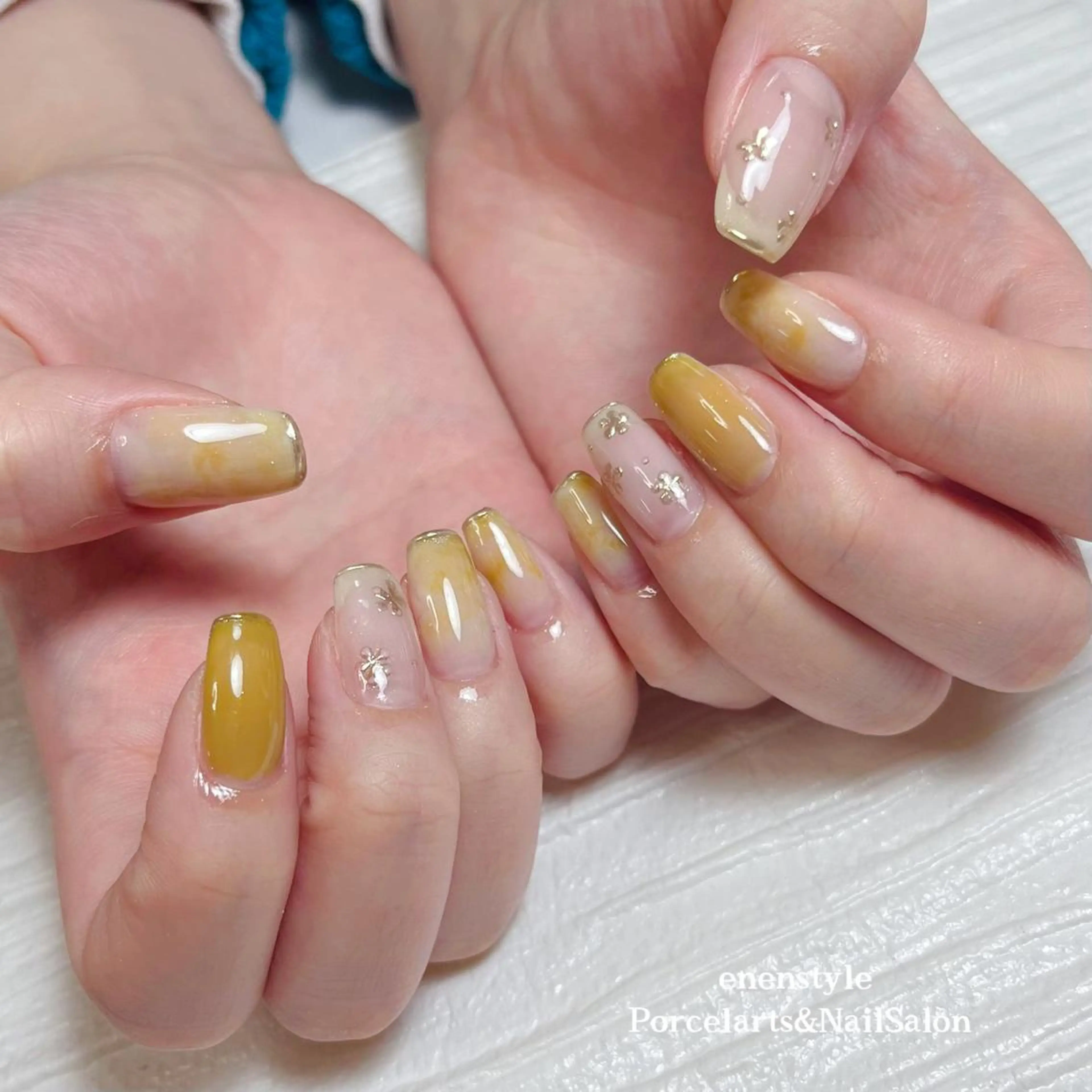 ミディアム ネイル 👑enen style👑のネイルデザイン