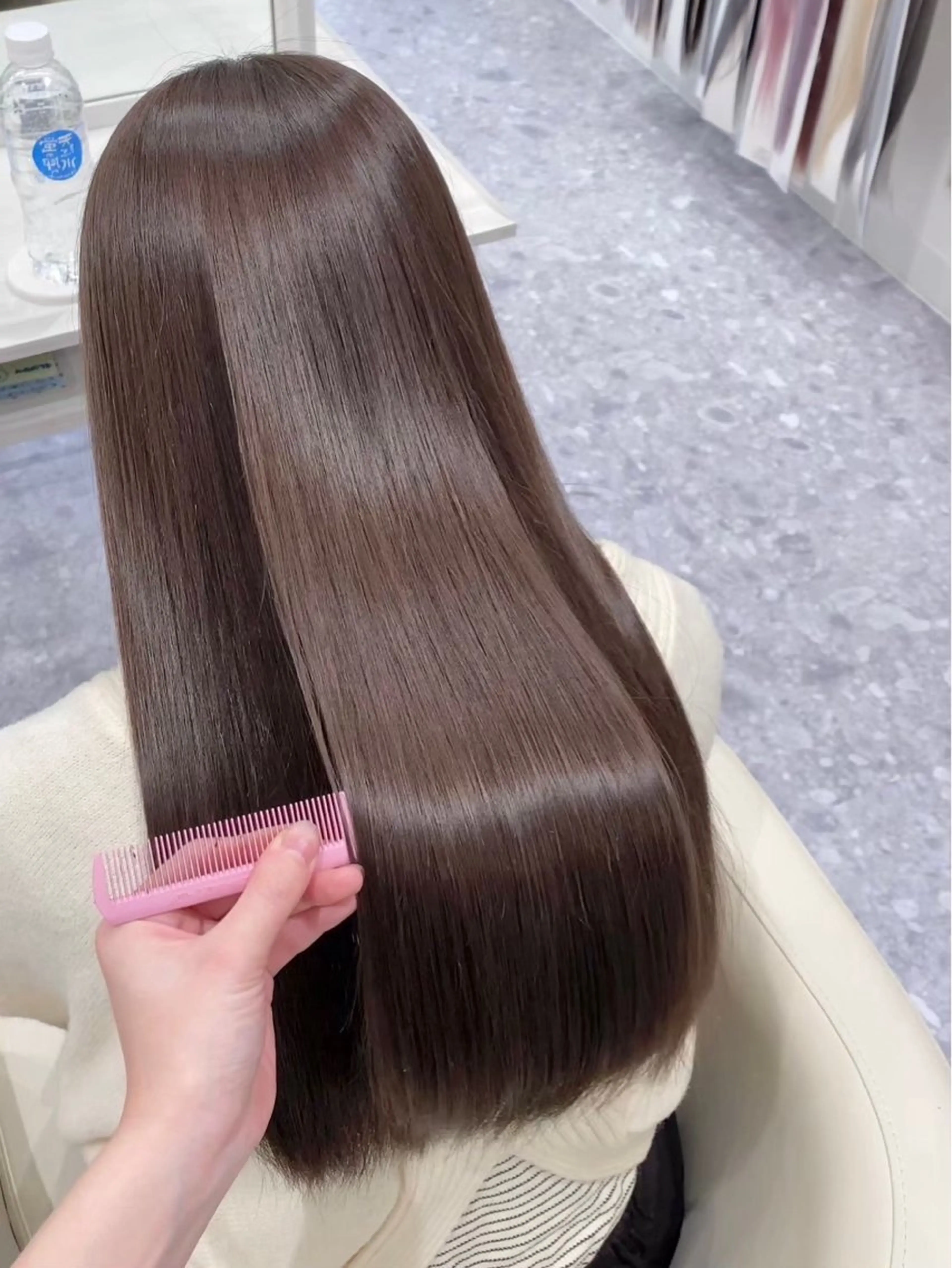 ロング 宮川 葵のヘアスタイル