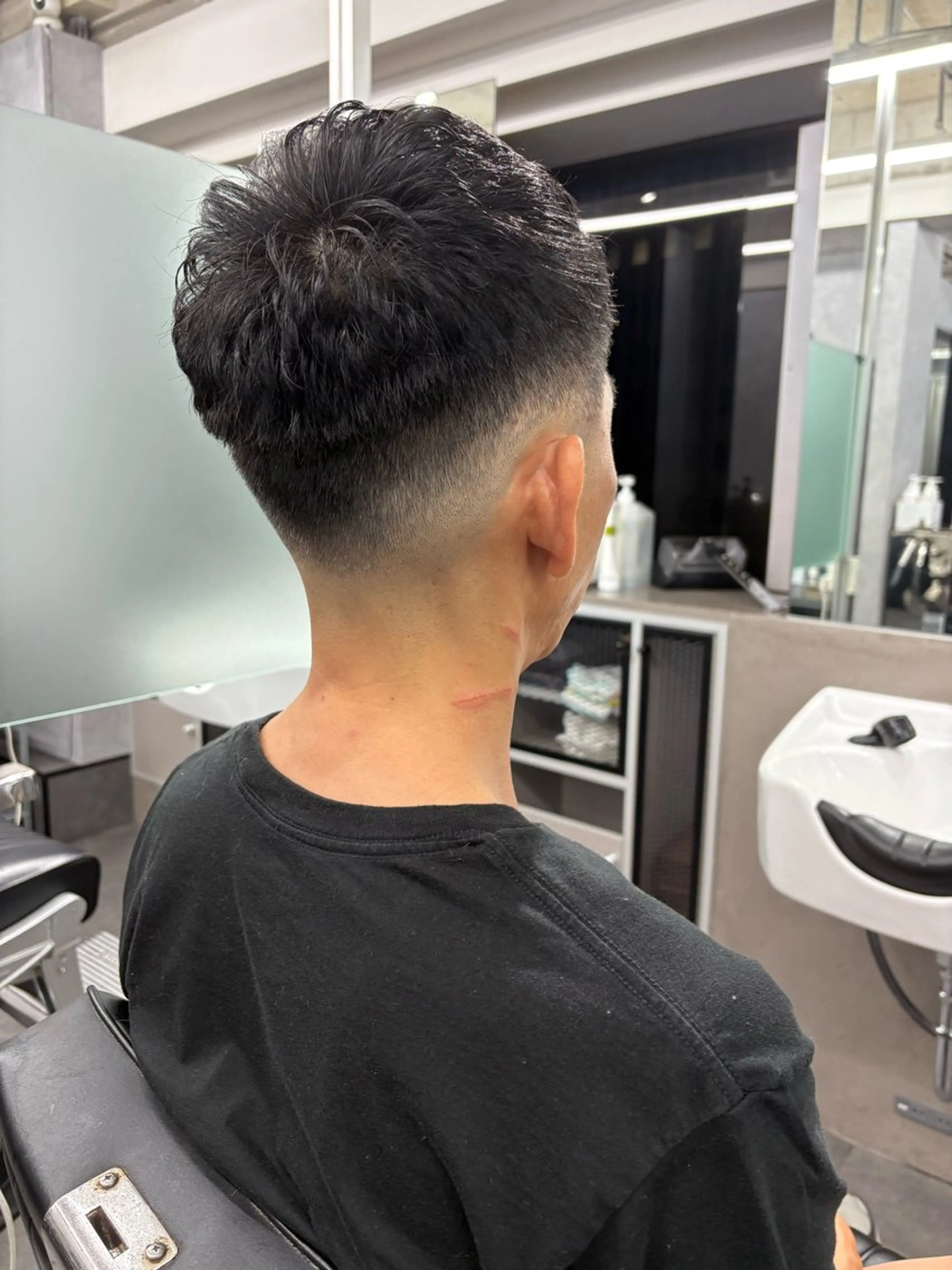 ショート メンズ カット パーマ 本間 颯太のヘアスタイル