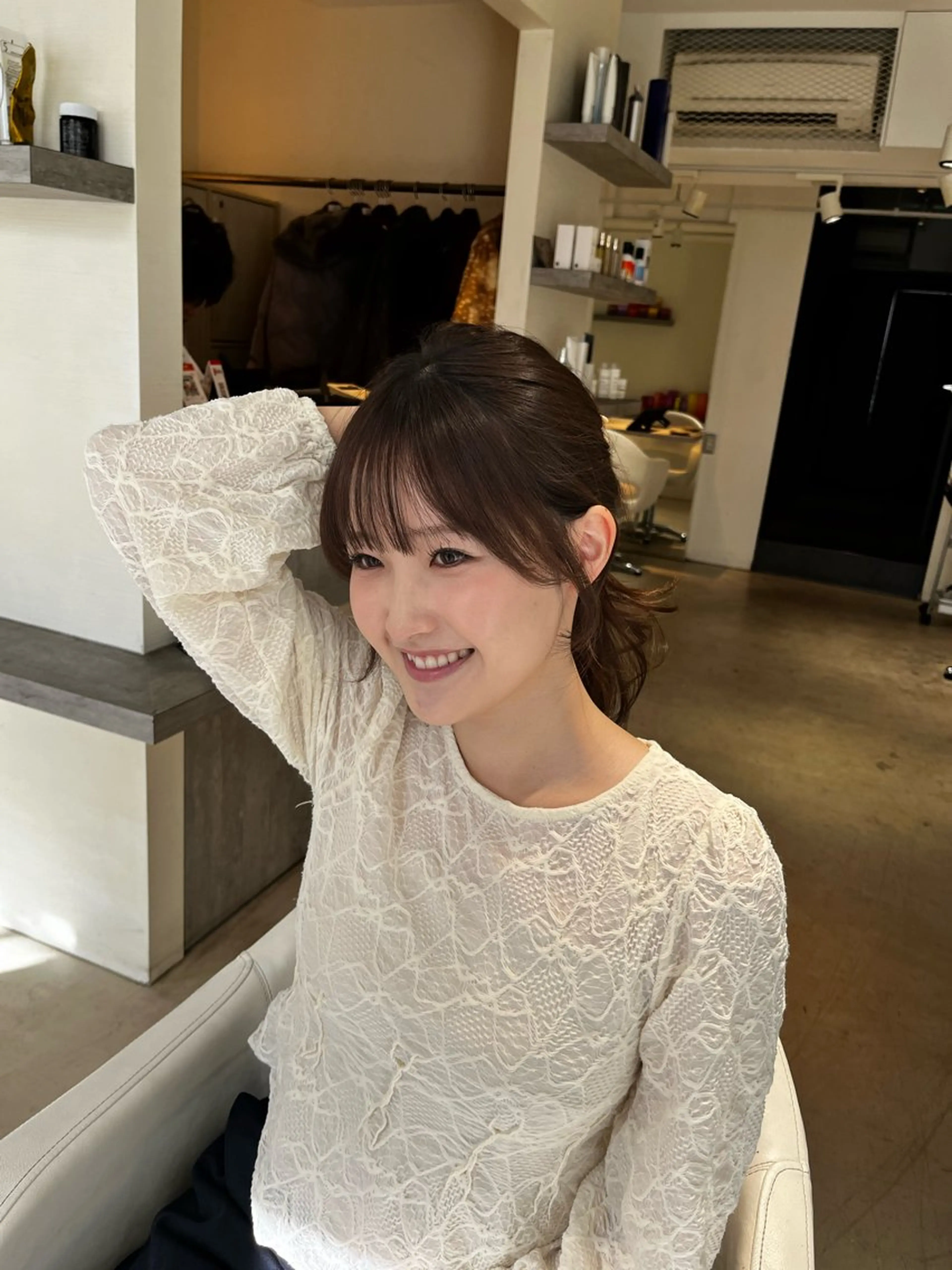 セミロング トリートメント カット ヘアカラー トリートメント ♥️透明感×抜け感 ベージュ/佑珠♥️のヘアスタイル