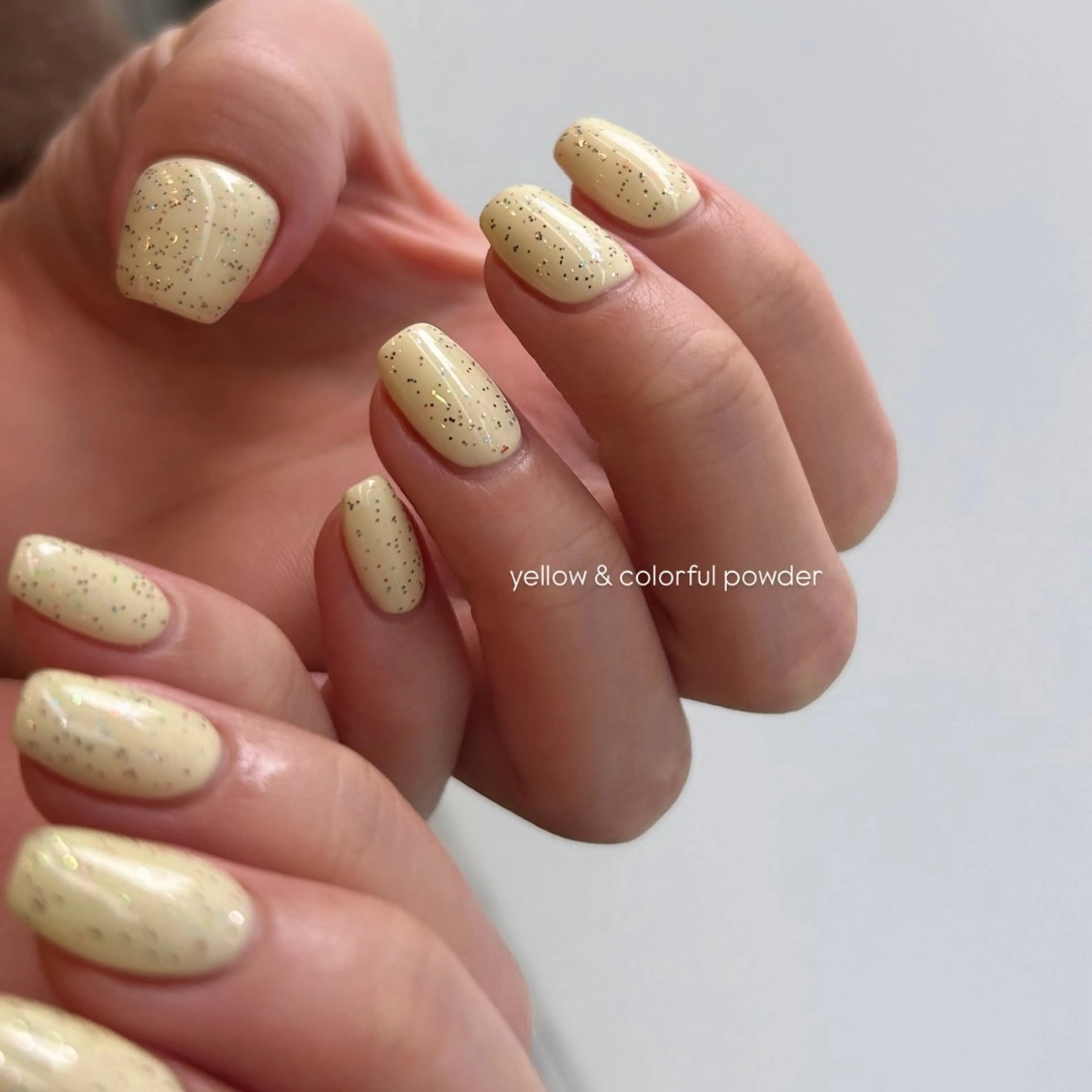 ネイル Yumi シンプルネイルのネイルデザイン