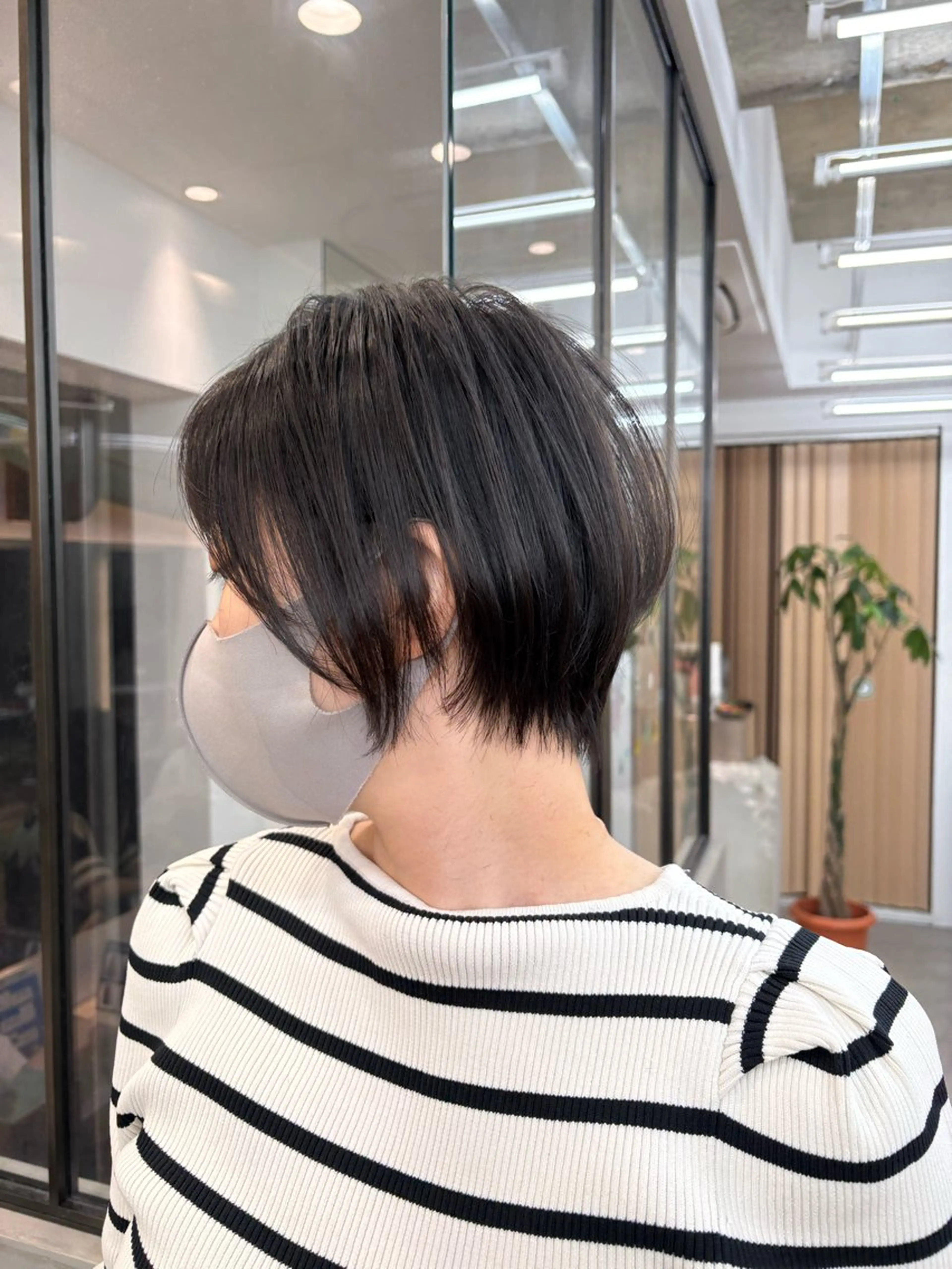 ショート カット ヘアカラー トリートメント オリーブベージュ/シ ョートボブたまき🧡のヘアスタイル