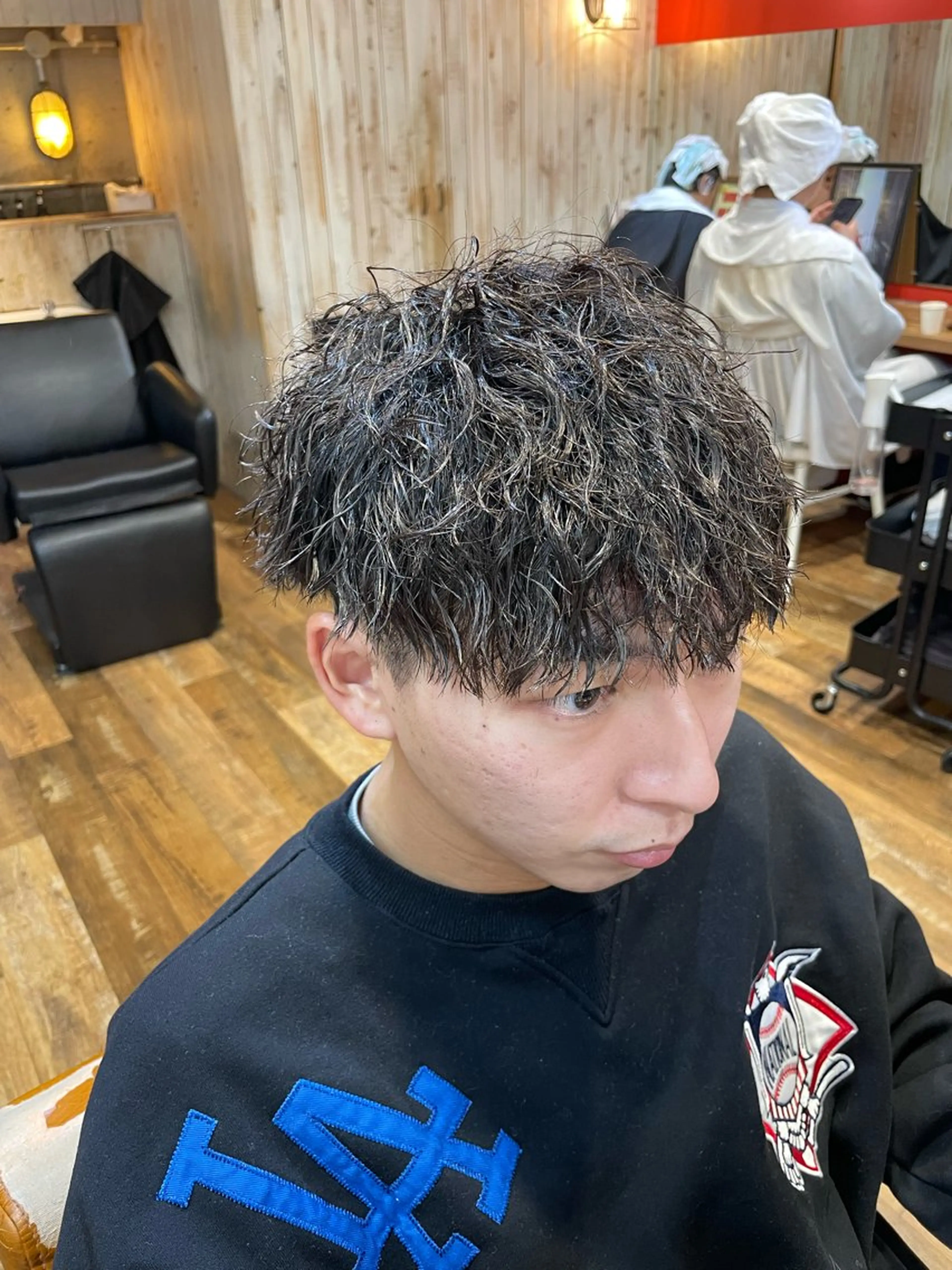 ショート パーマ メンズ カット パーマ トリートメント 🔥メンズ特化パーマ 🦖増田弘明🦖のヘアスタイル