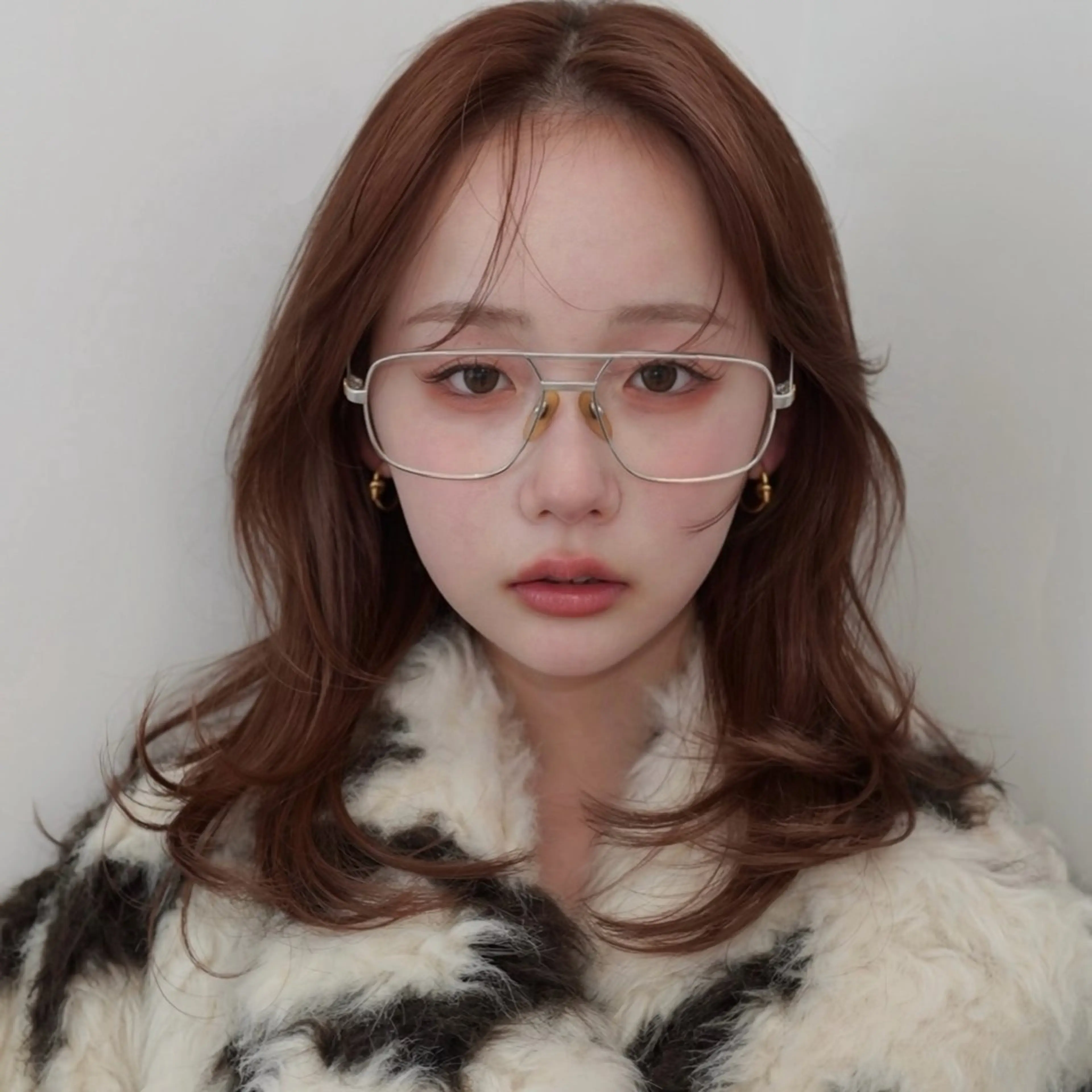 ミディアム カット ヘアカラー トリートメント レイヤー/ブリーチ ♥️【木坂 桃歌】のヘアスタイル