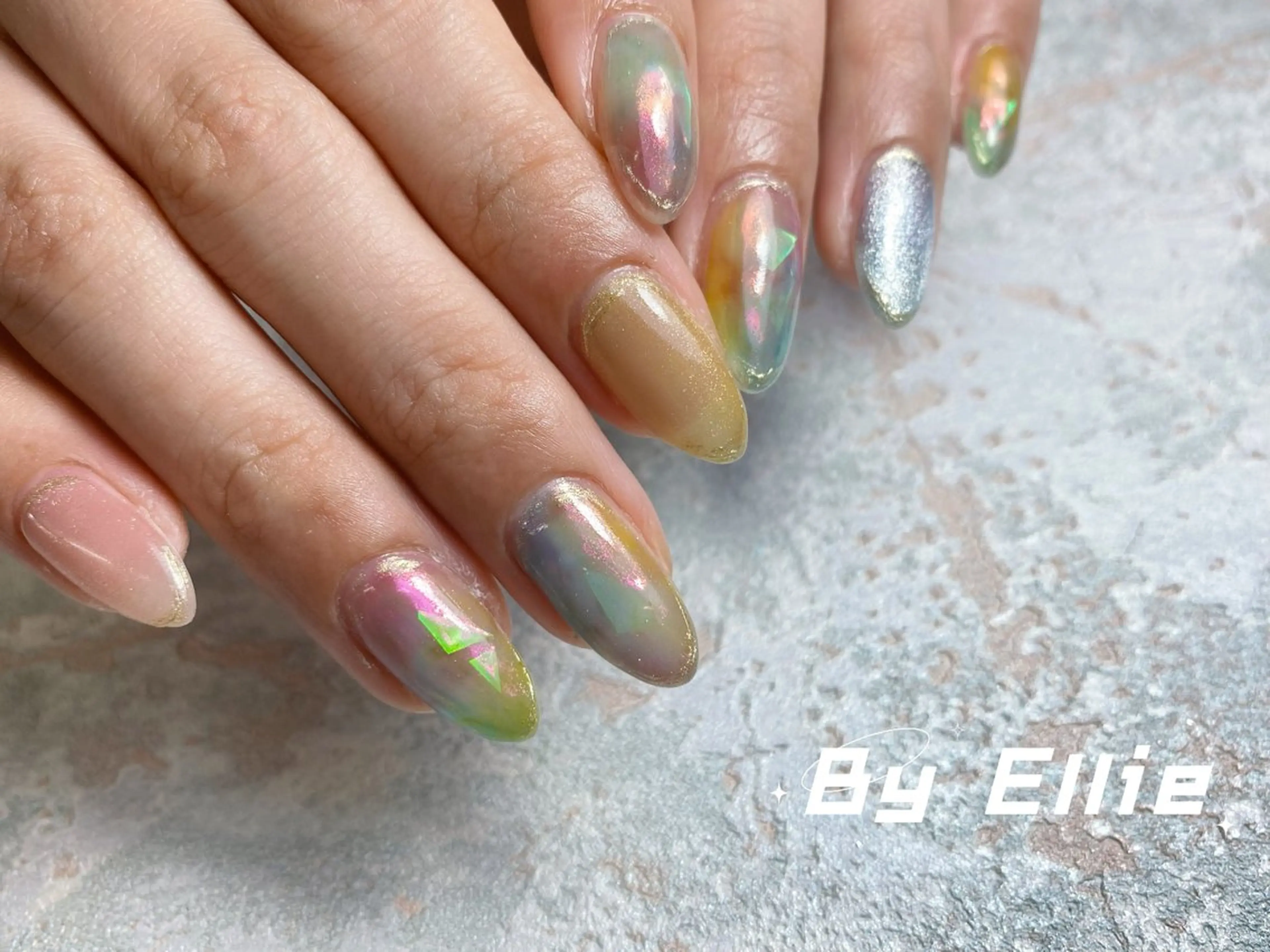 ネイル ハンドネイル ハンドケア 閨匠ビューティサロン 新橋店♡Ellieのネイルデザイン
