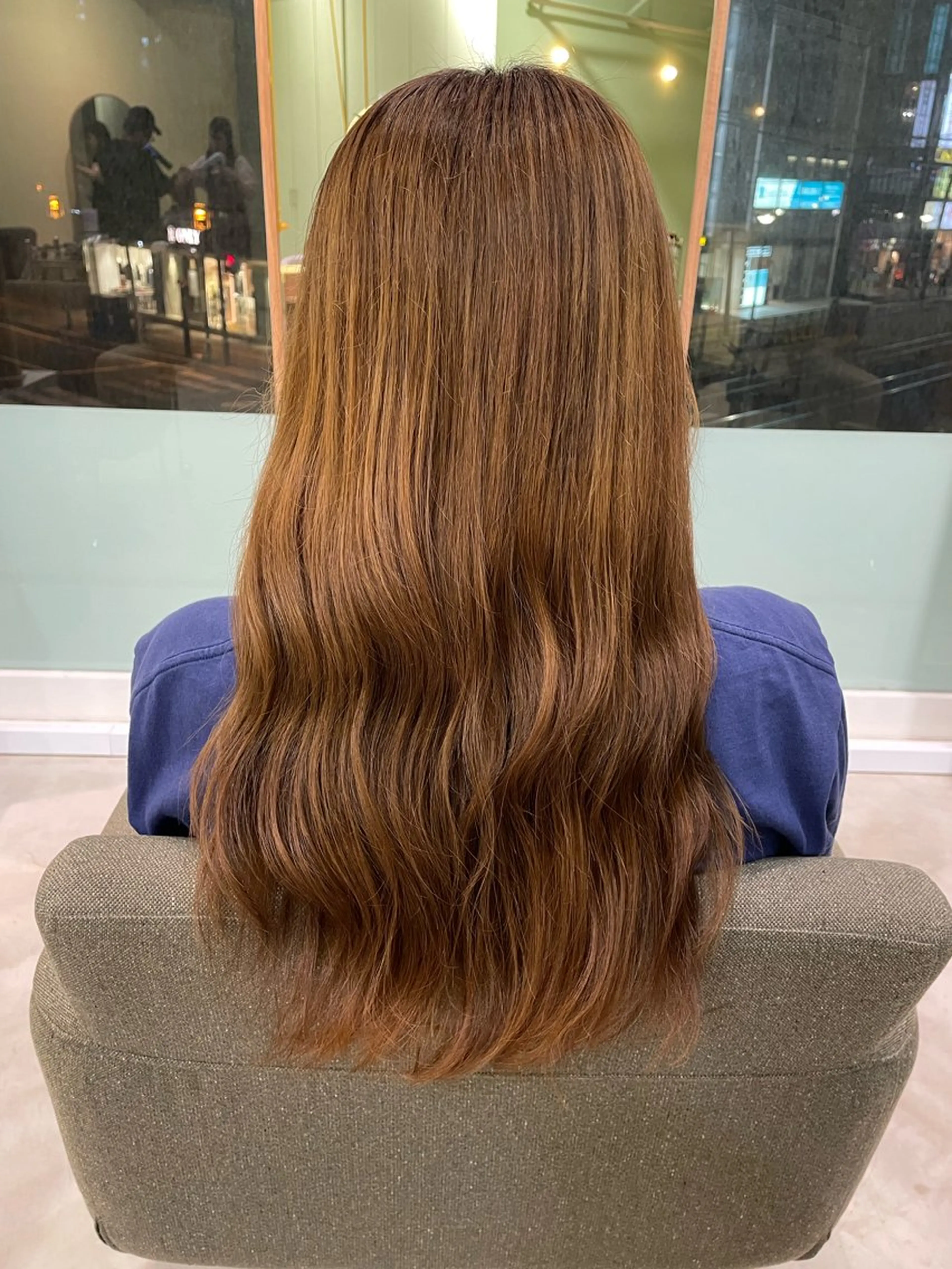 ロング カラー 中井 菜々香のヘアスタイル