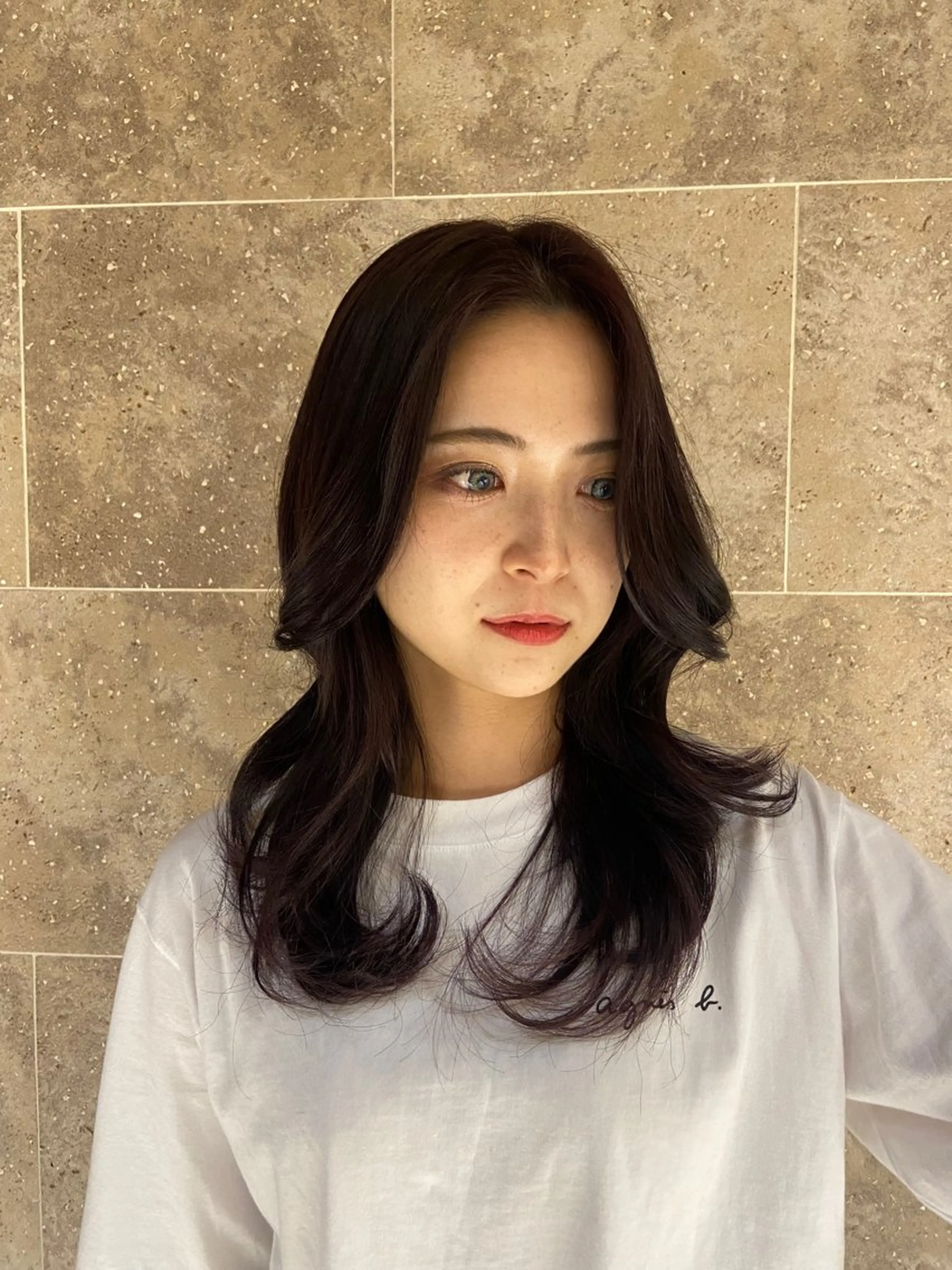 セミロング 🎀大竹美侑／顔まわ りカット／レイヤーのヘアスタイル