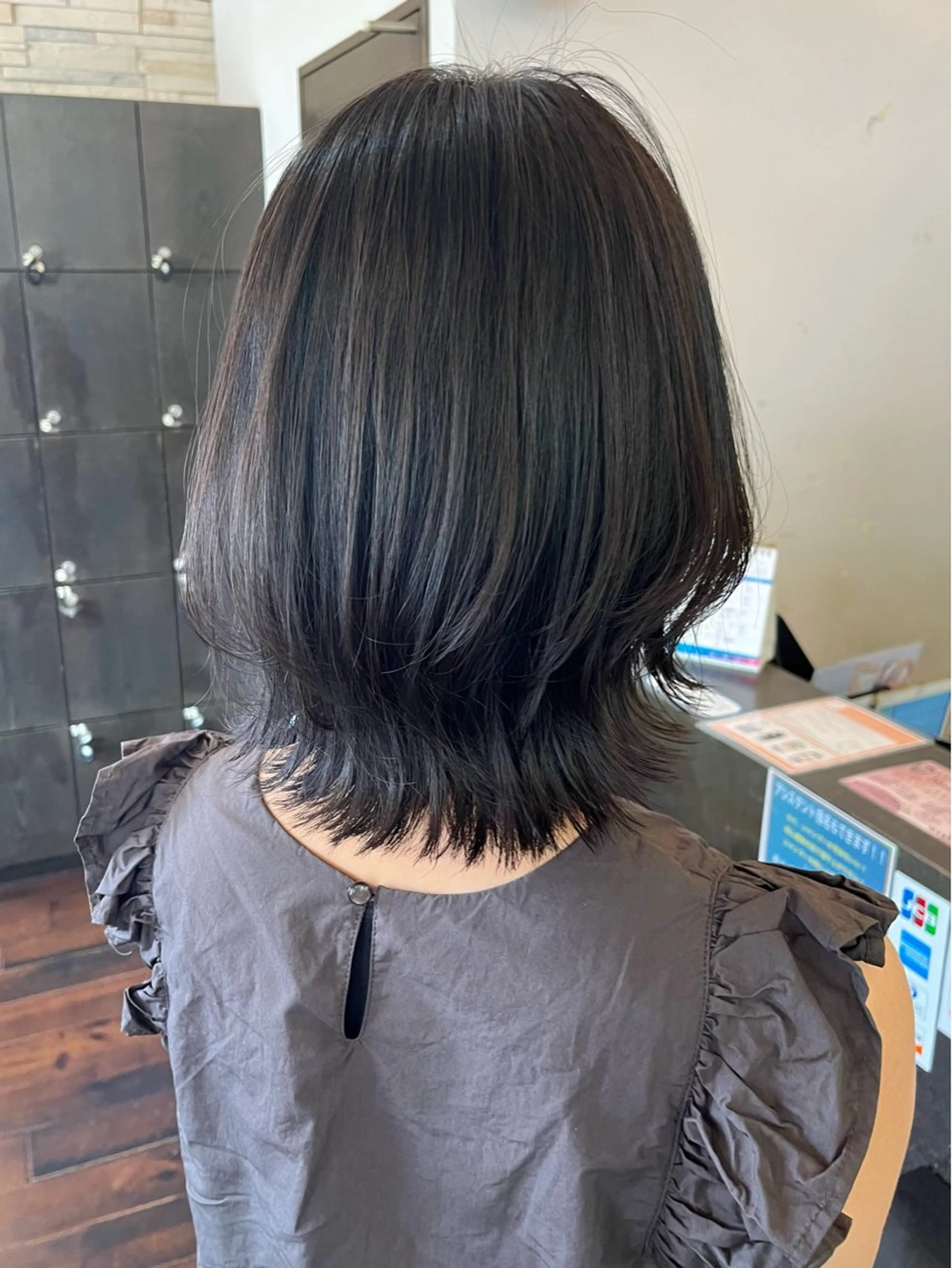 ミディアム 近藤 優羽のヘアスタイル