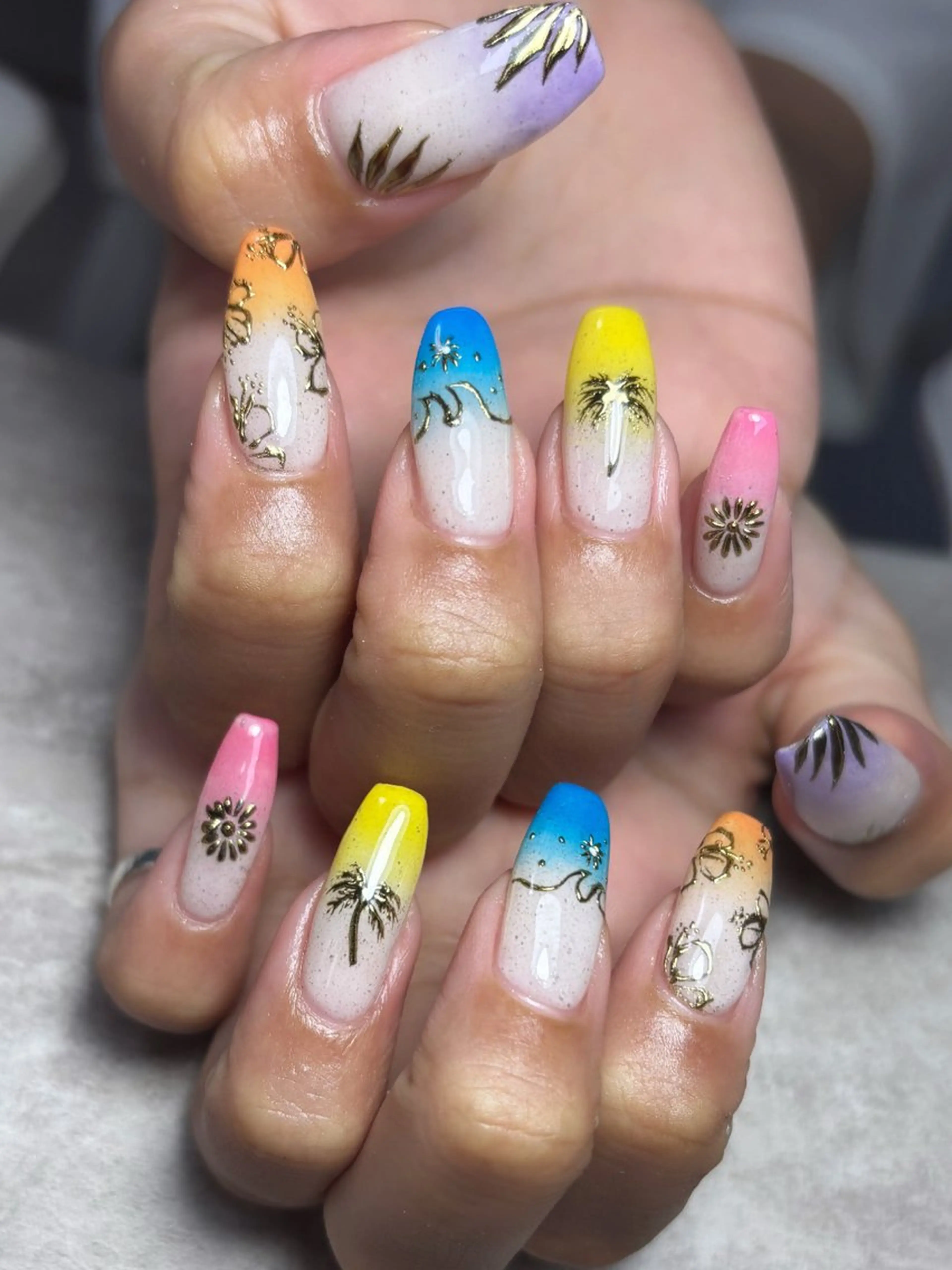 ネイル ハンドネイル moanaLani 🥥sayuri🌵のネイルデザイン