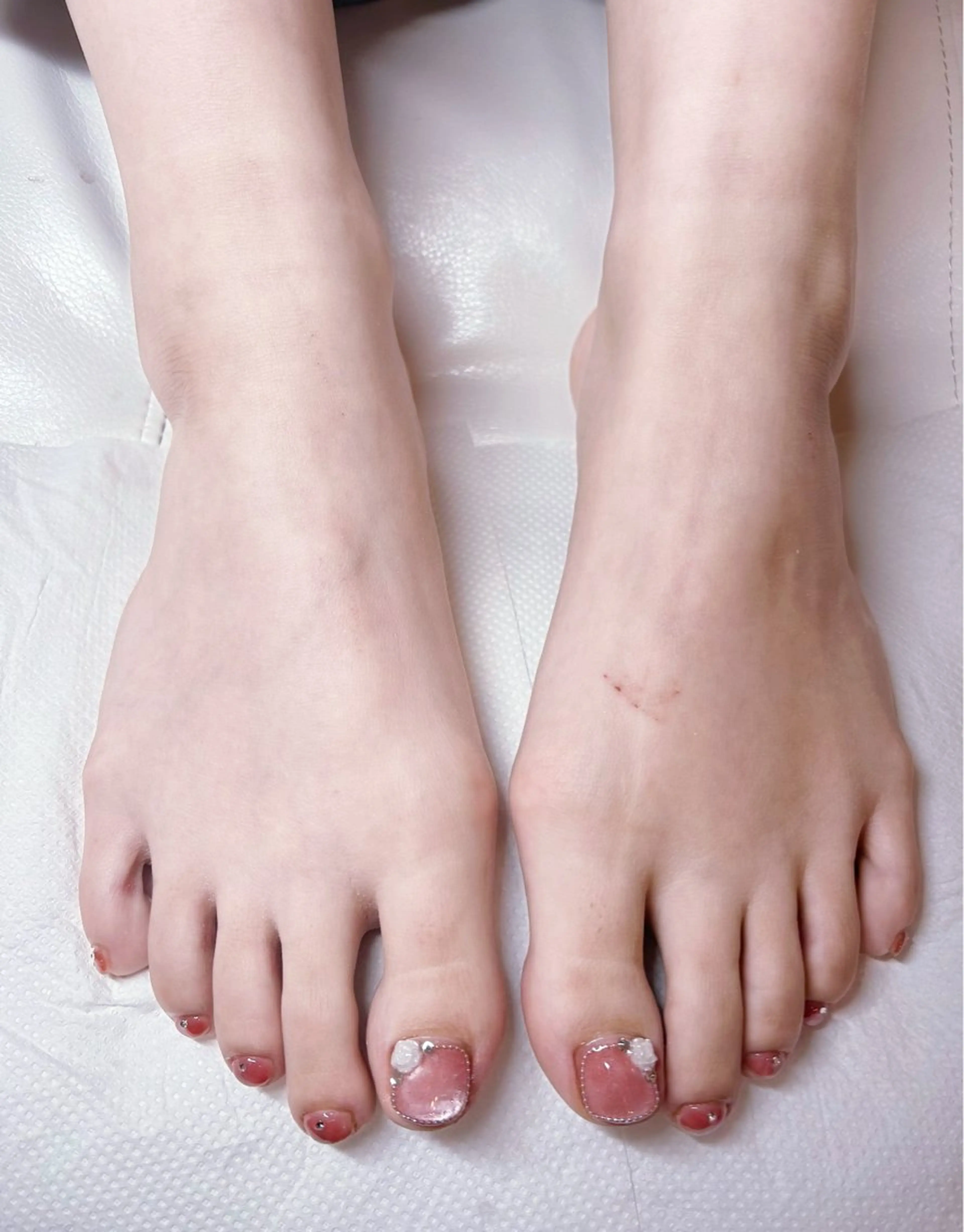 ネイル アートネイル チークネイル 長さ出し フットネイル フレンチネイル フットネイル RiRi北浦和 ネイル/マツエクのネイルデザイン