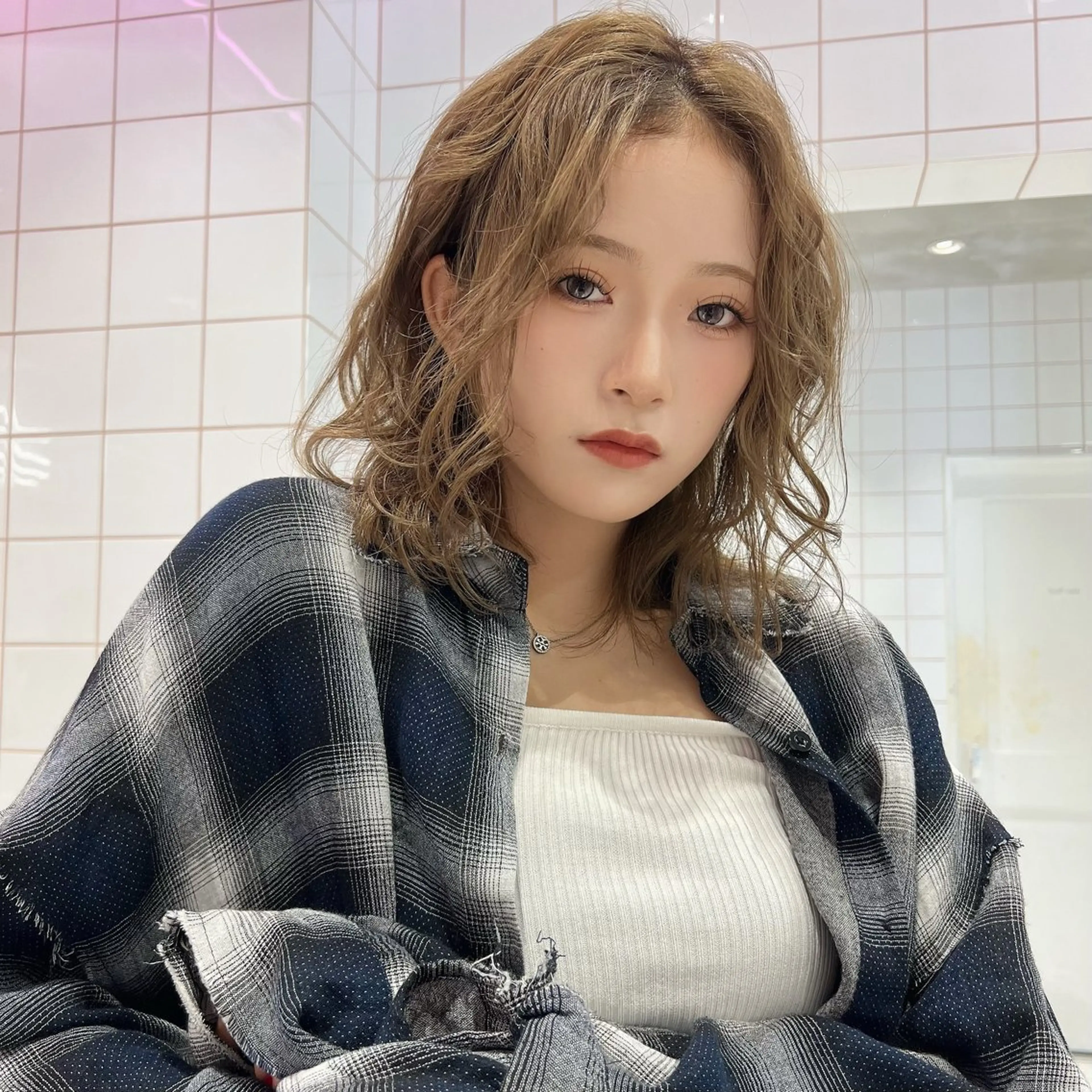 ミディアム トリートメント ヘアカラー 色気レイヤースタイル 洒落色気ヘアマサトのヘアスタイル