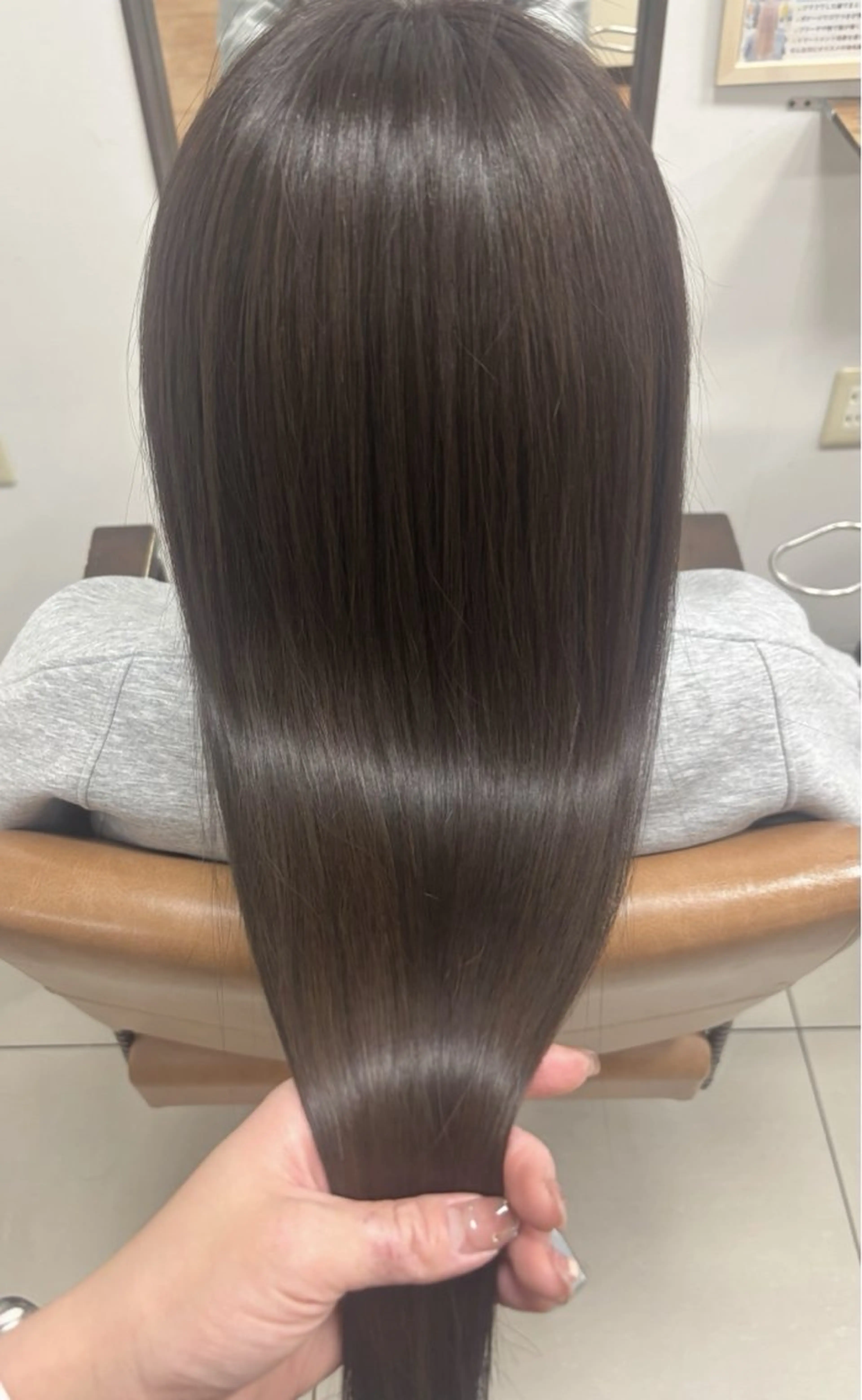 ミディアム カラー アッシュ アッシュグレー 髪質改善 カット ヘアカラー トリートメント 頭皮×髪質改善 透明感カラー💎中村のヘアスタイル