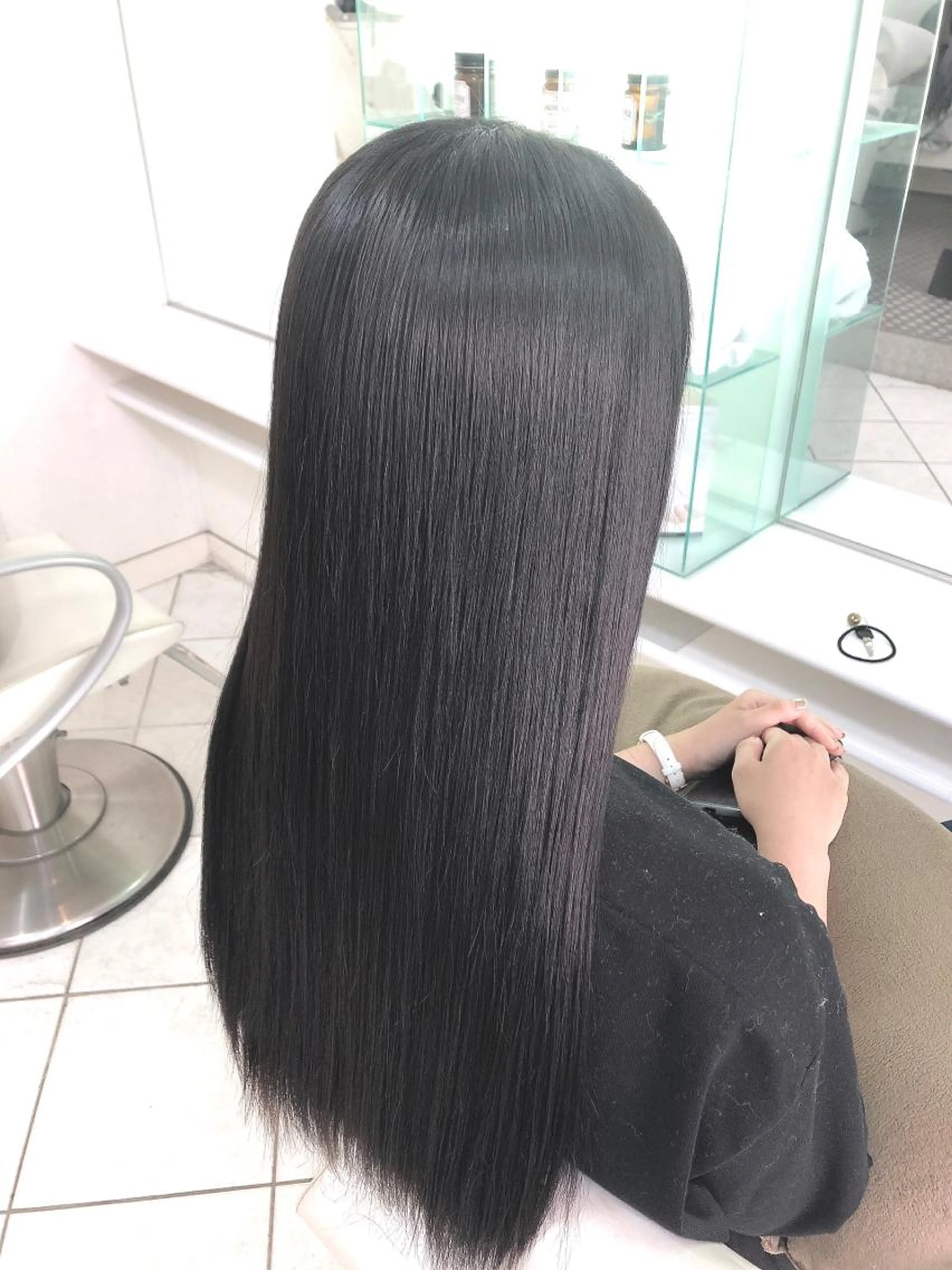 縮毛矯正 + カット + ケアトリートメントの写真