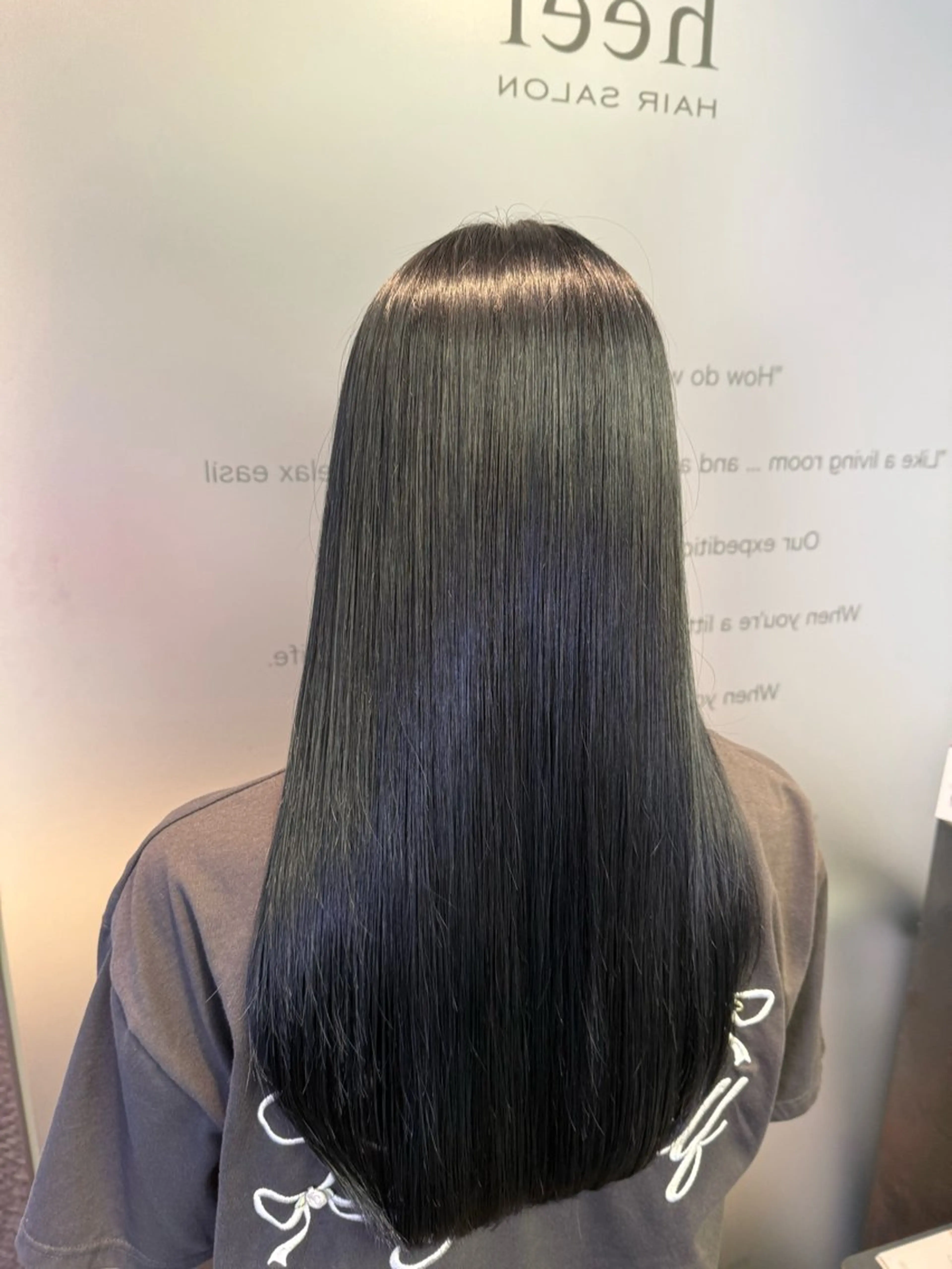 ロング 縮毛矯正 山口 詩織のヘアスタイル