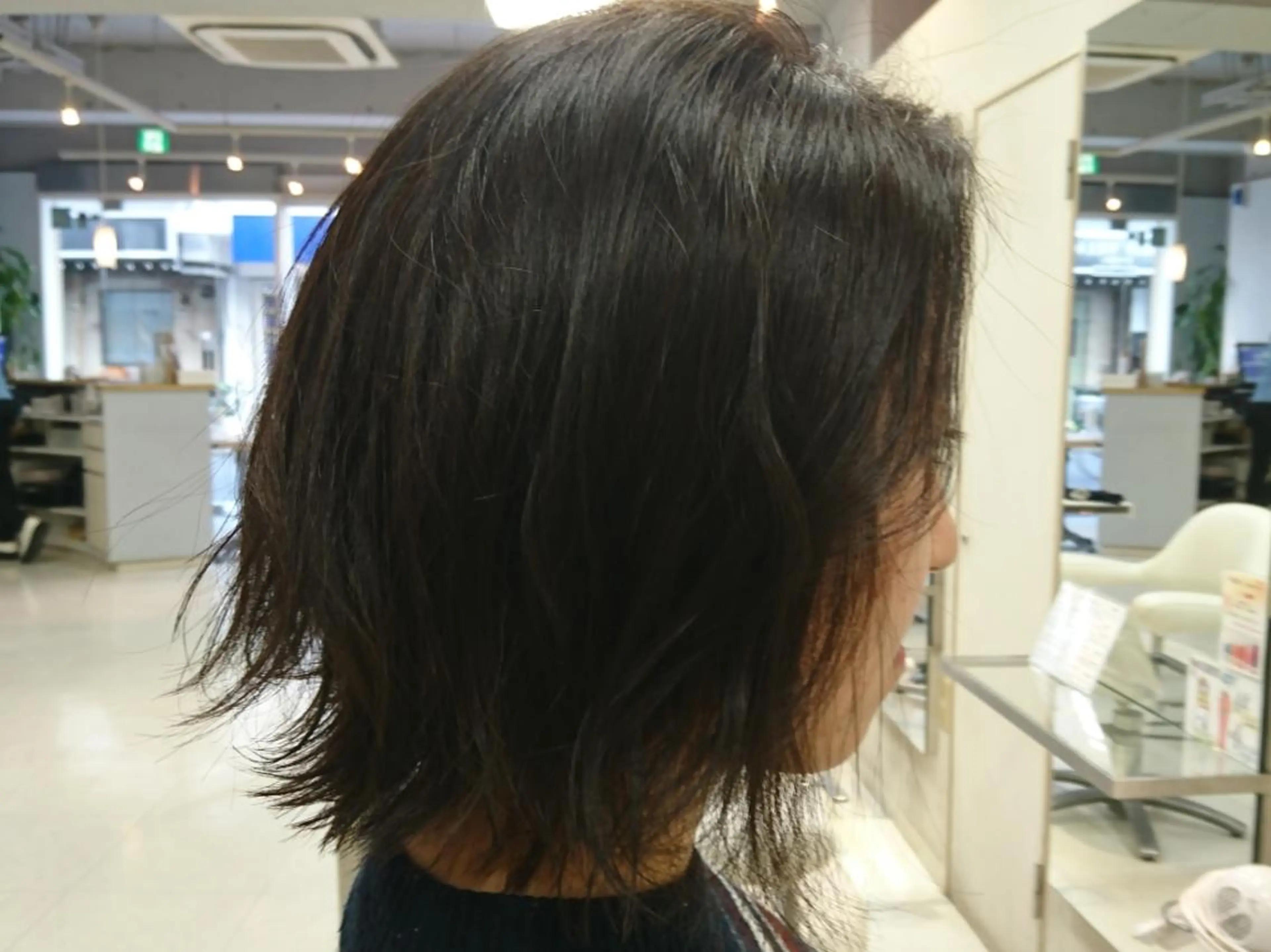 ミディアム nagane sayakaのヘアスタイル