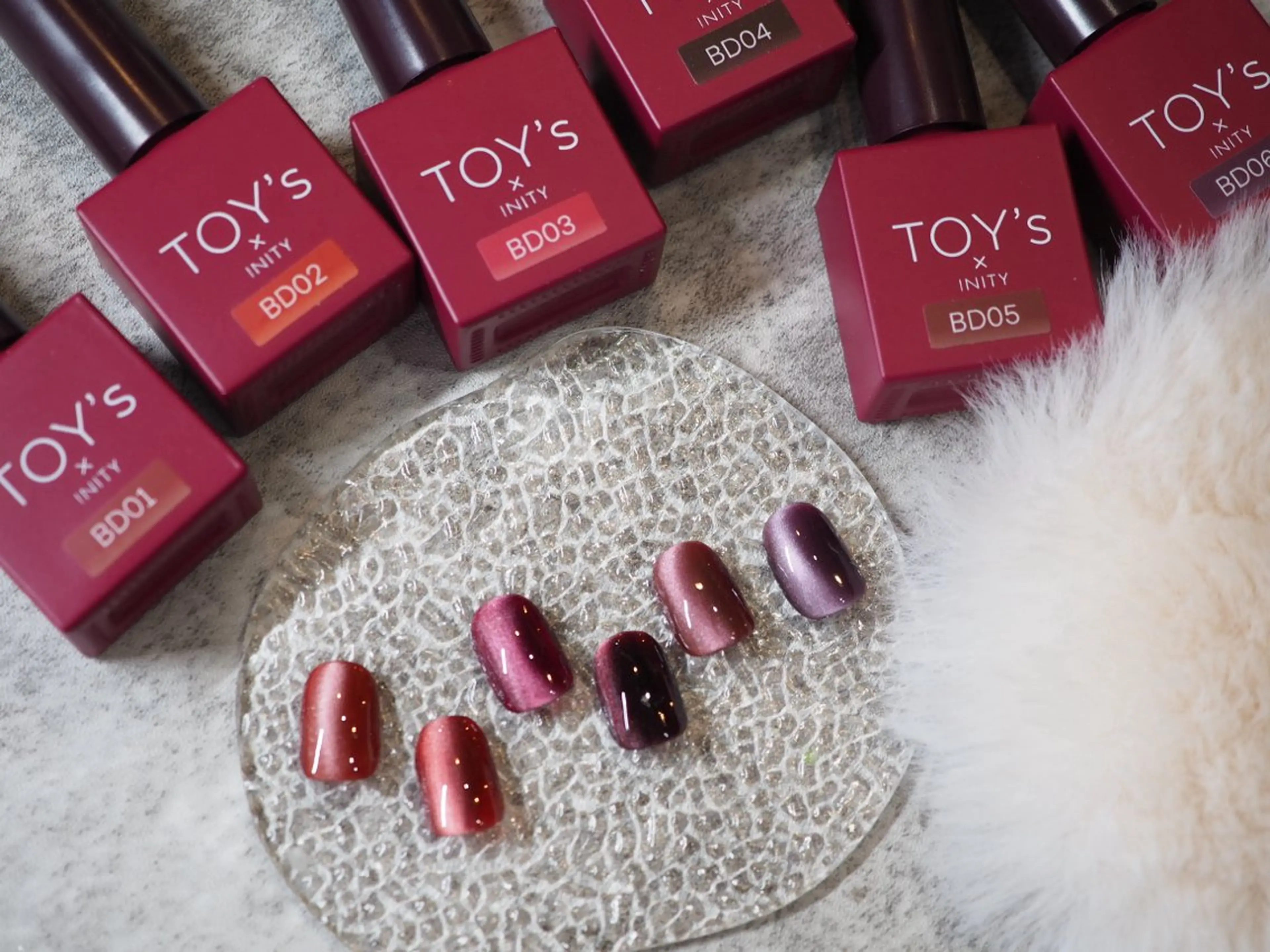 ネイル ボルドー glaNje shioriのネイルデザイン