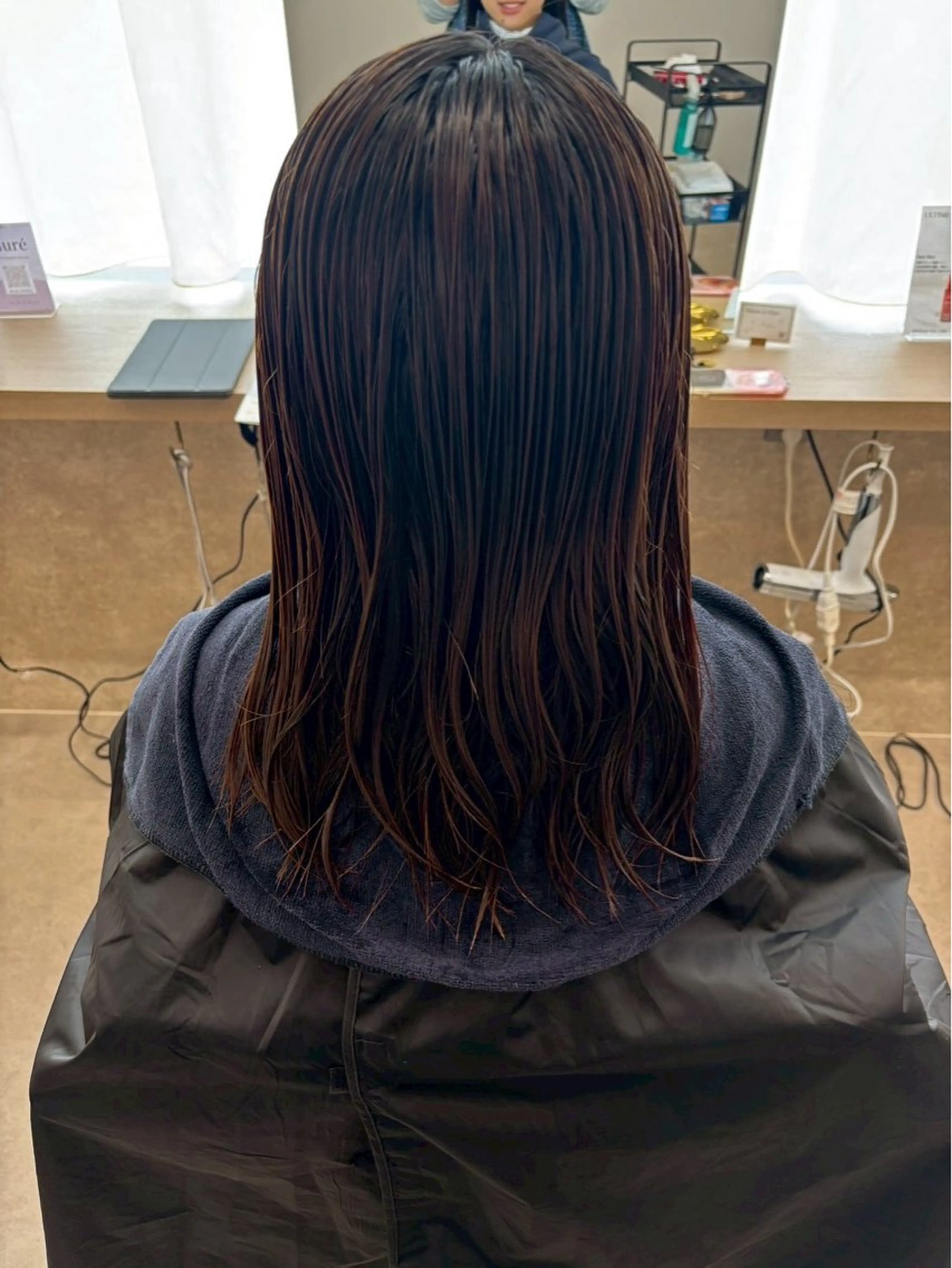 ミディアム 兼古 望羽のヘアスタイル