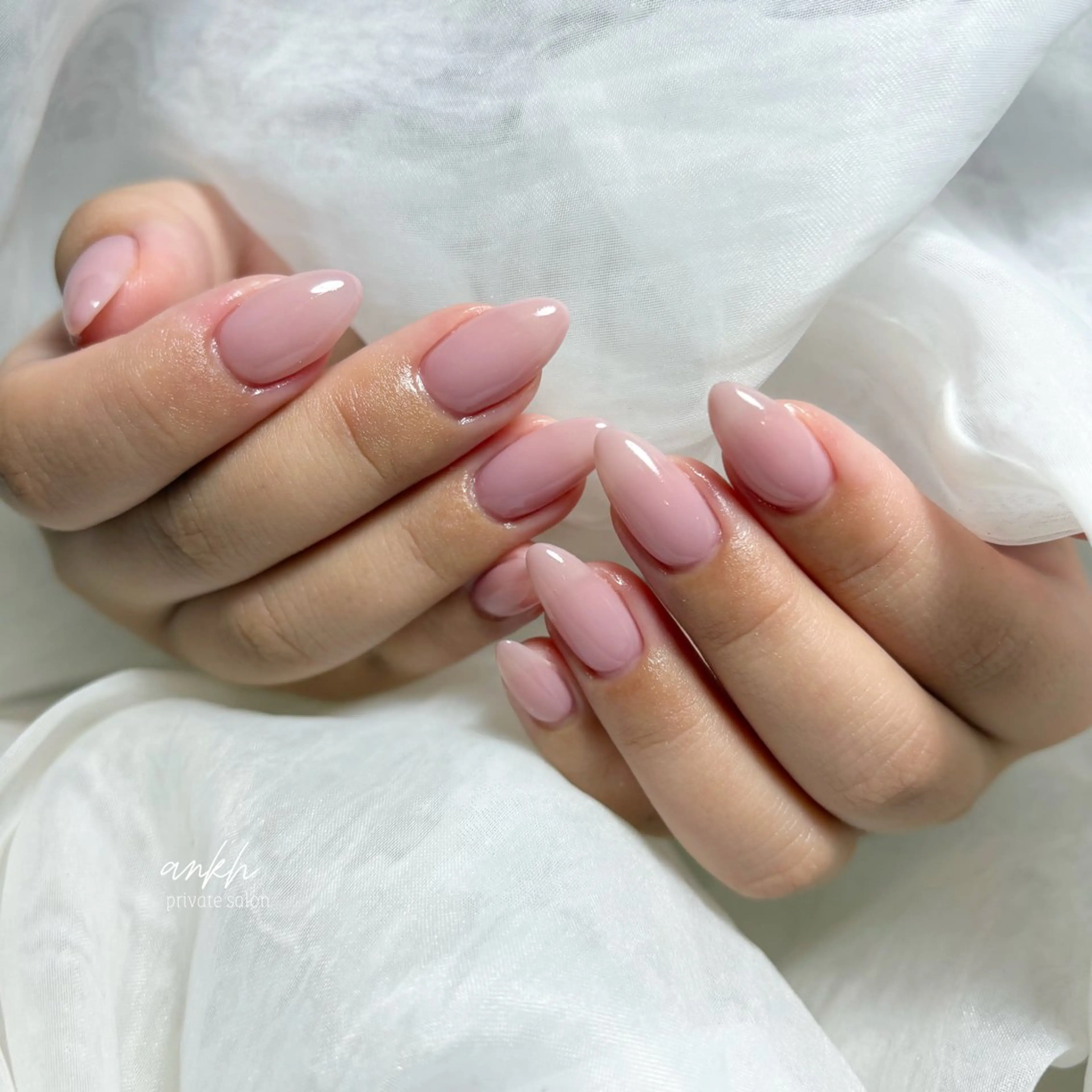 ネイル オフィスネイル ワンカラーネイル ピンク シンプルネイル ankh. Minaのネイルデザイン