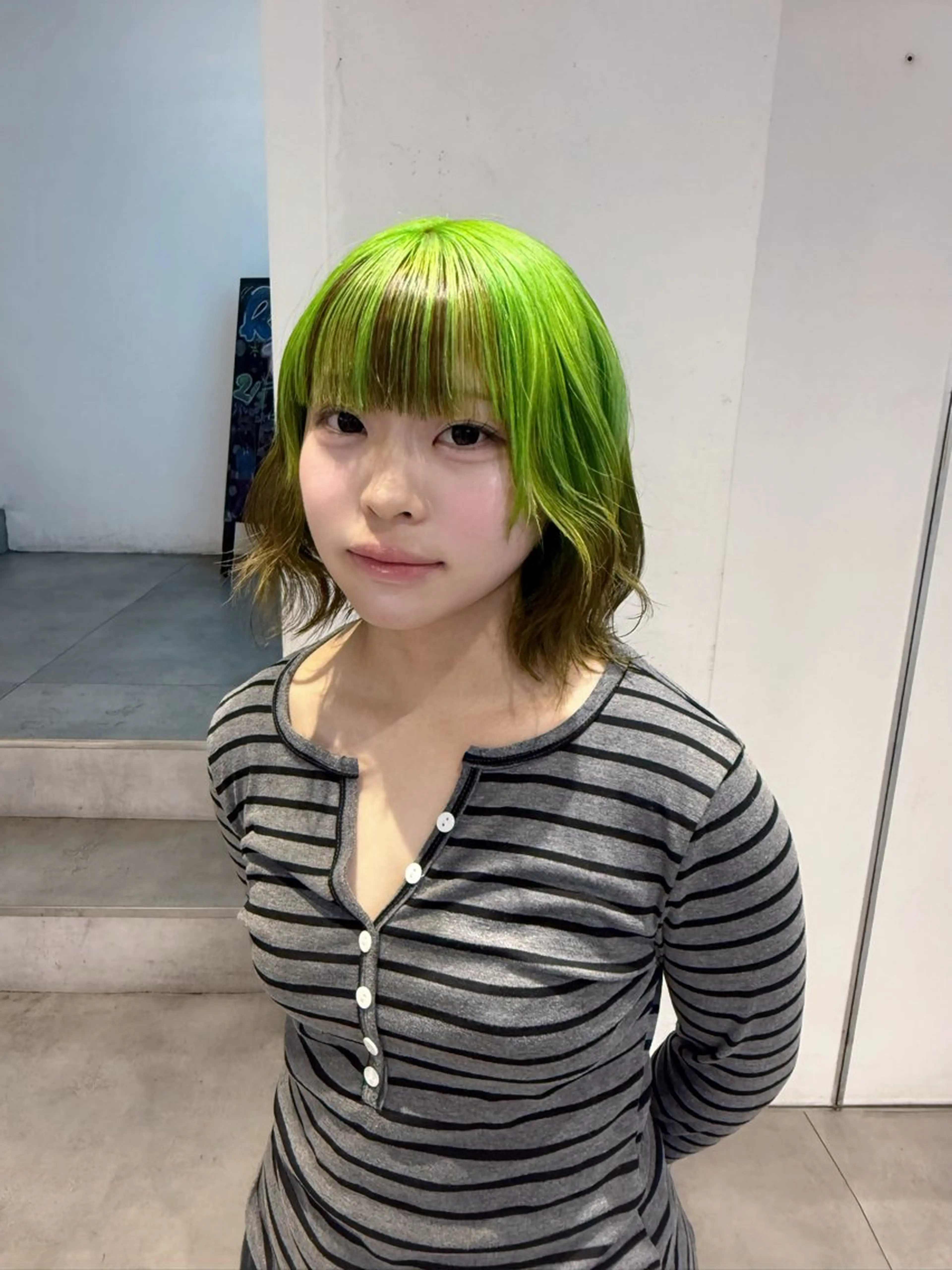 ミディアム RUNA⭐️⛓ ハイトーン/デザインのヘアスタイル