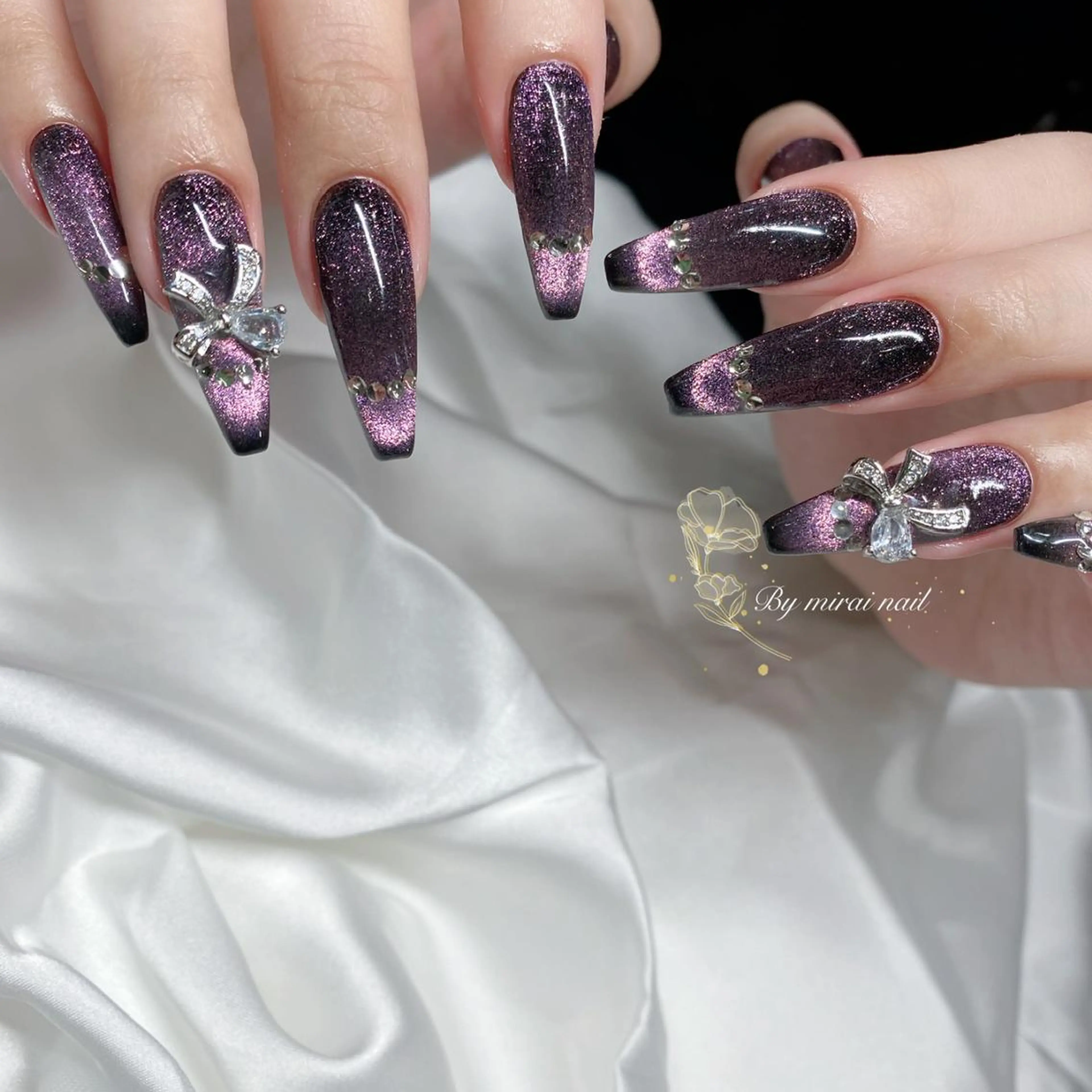 ネイル ネイルサロン 9Carats神田のネイルデザイン