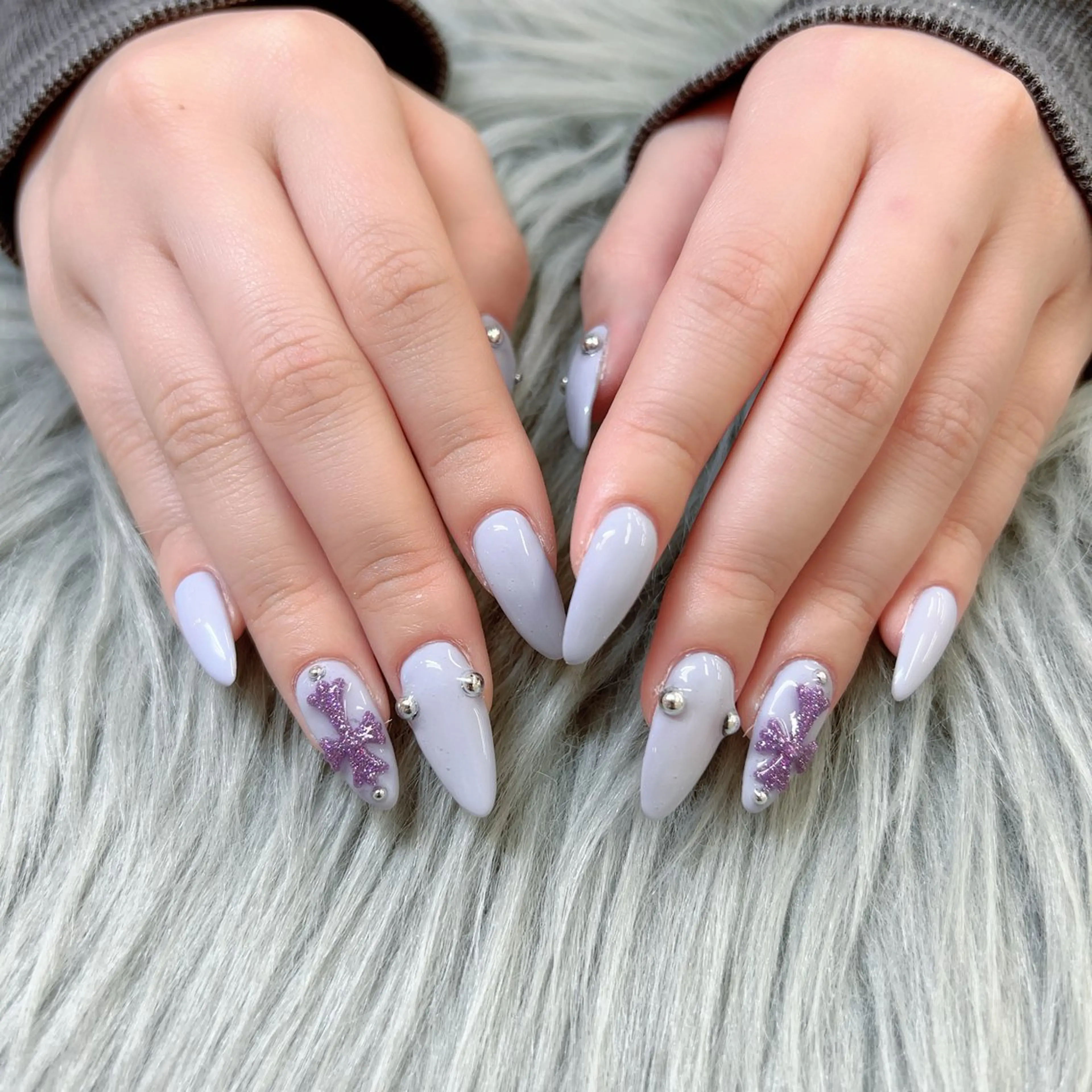 ネイル ラメ(グリッター) シルバー ハンドネイル Bianca立川店 saitoのネイルデザイン