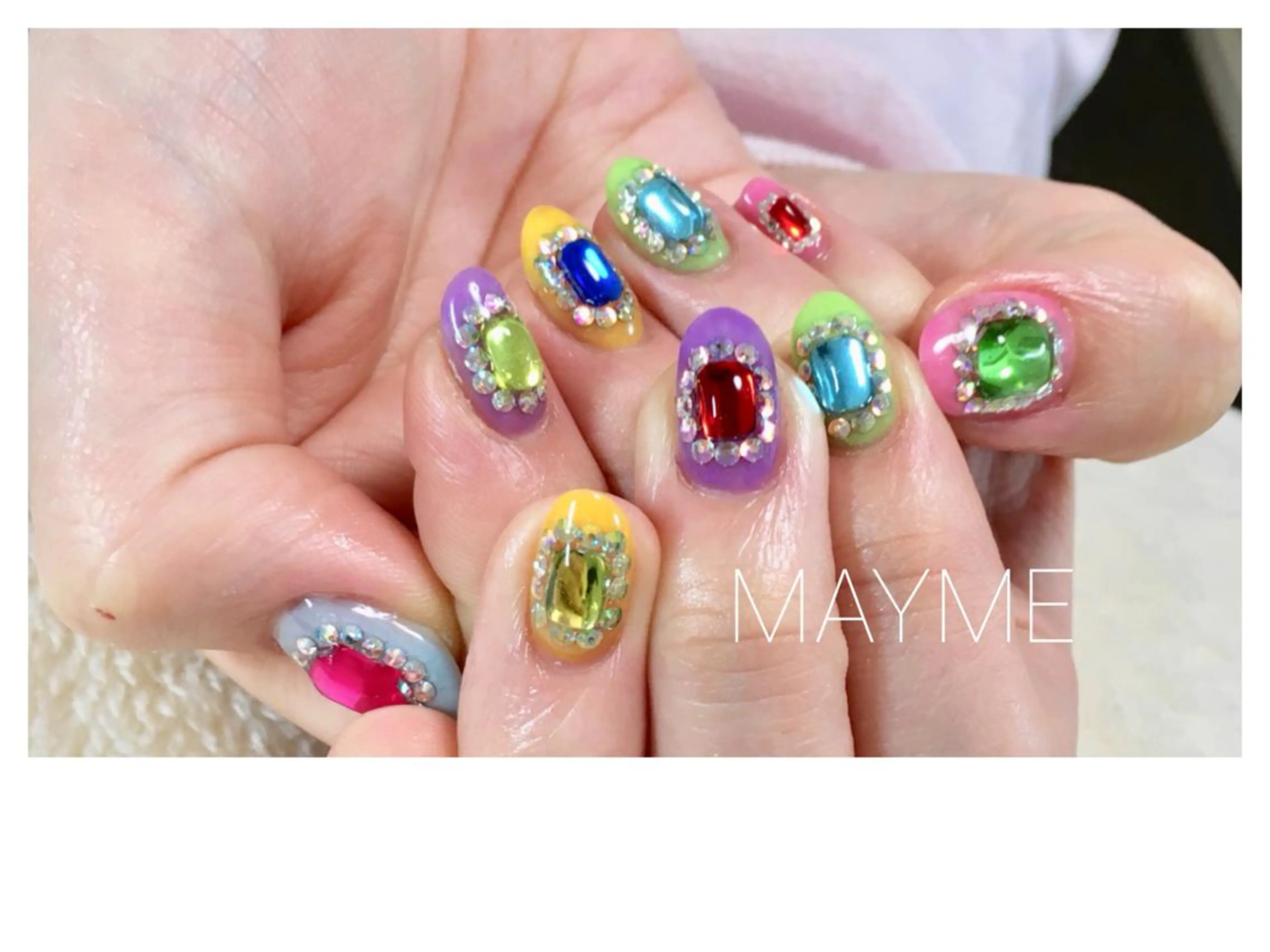 ネイル MAYME yのネイルデザイン