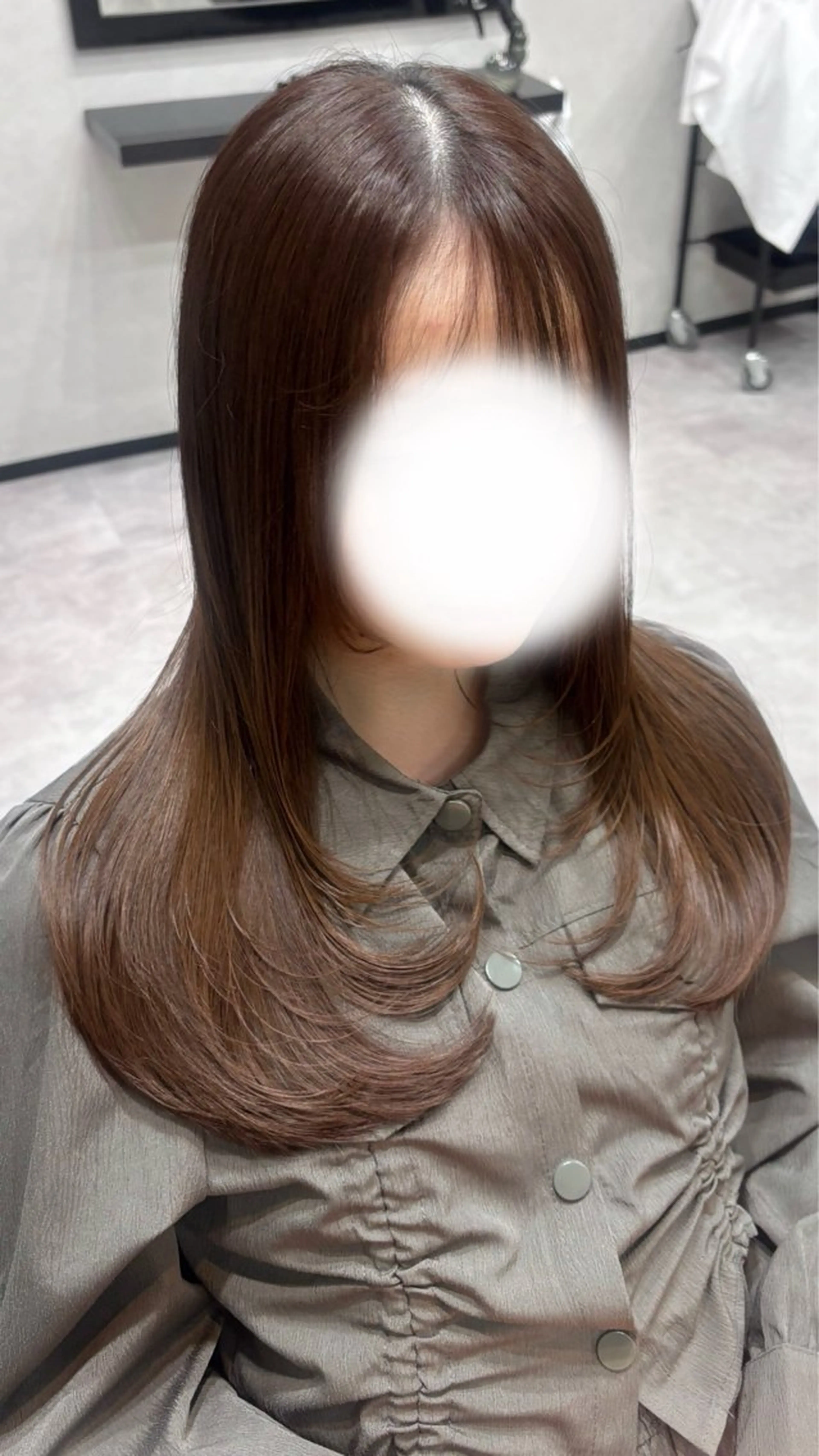ロング レイヤーカット 福島 あいりのヘアスタイル