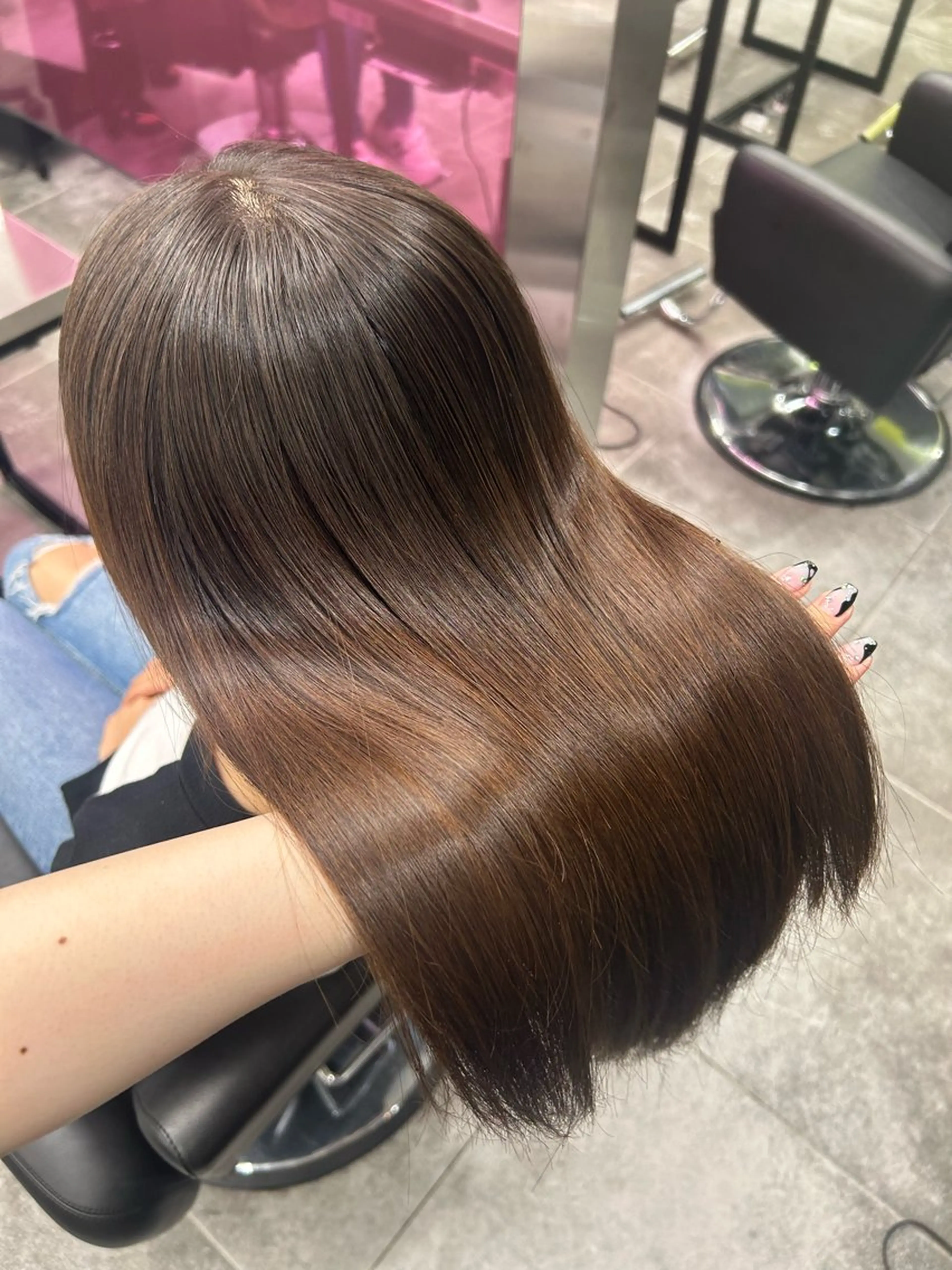 ロング カラー ベージュカラー 菊池 梨麻のヘアスタイル