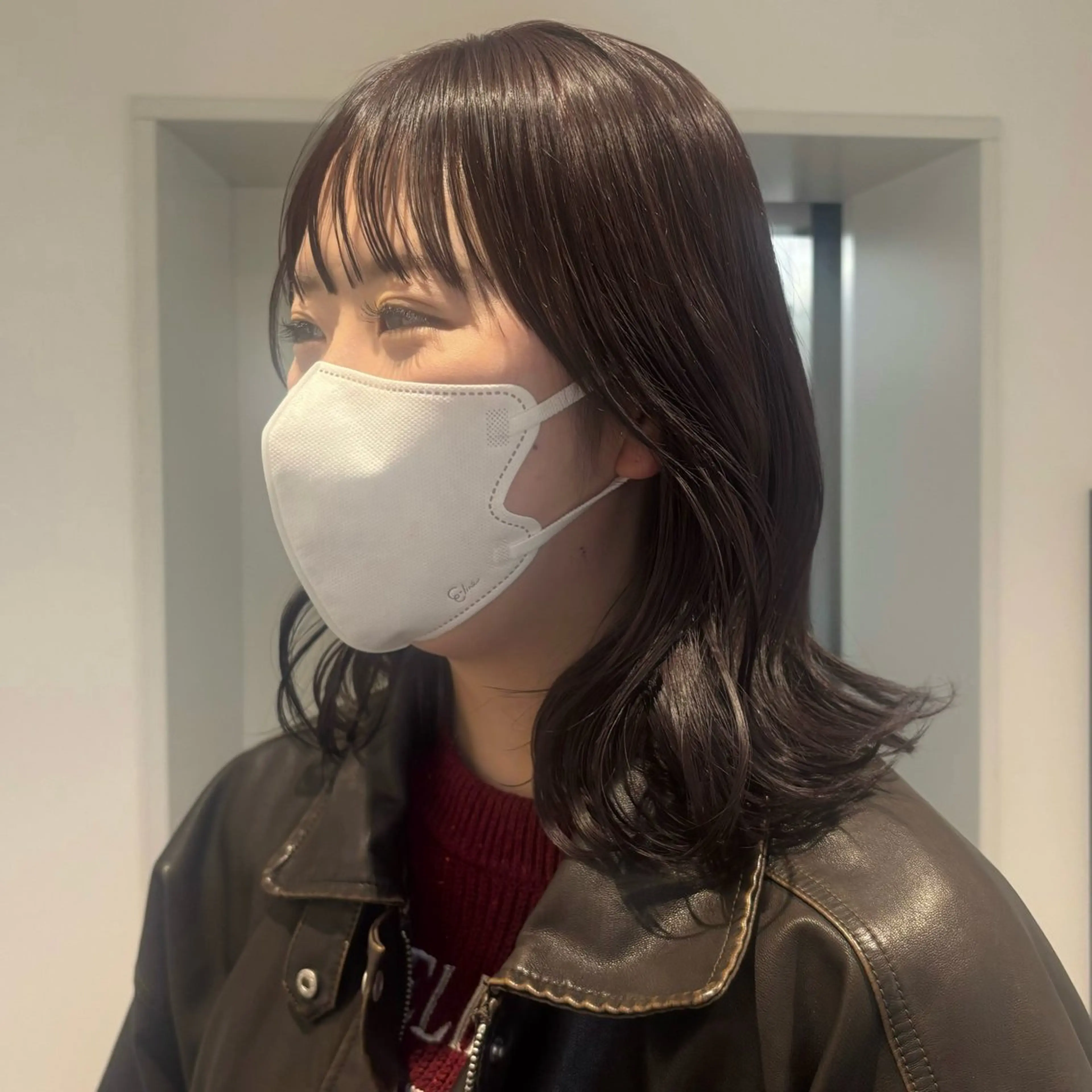 ミディアム レイヤーカット/ 透明感カラー🪽千優のヘアスタイル