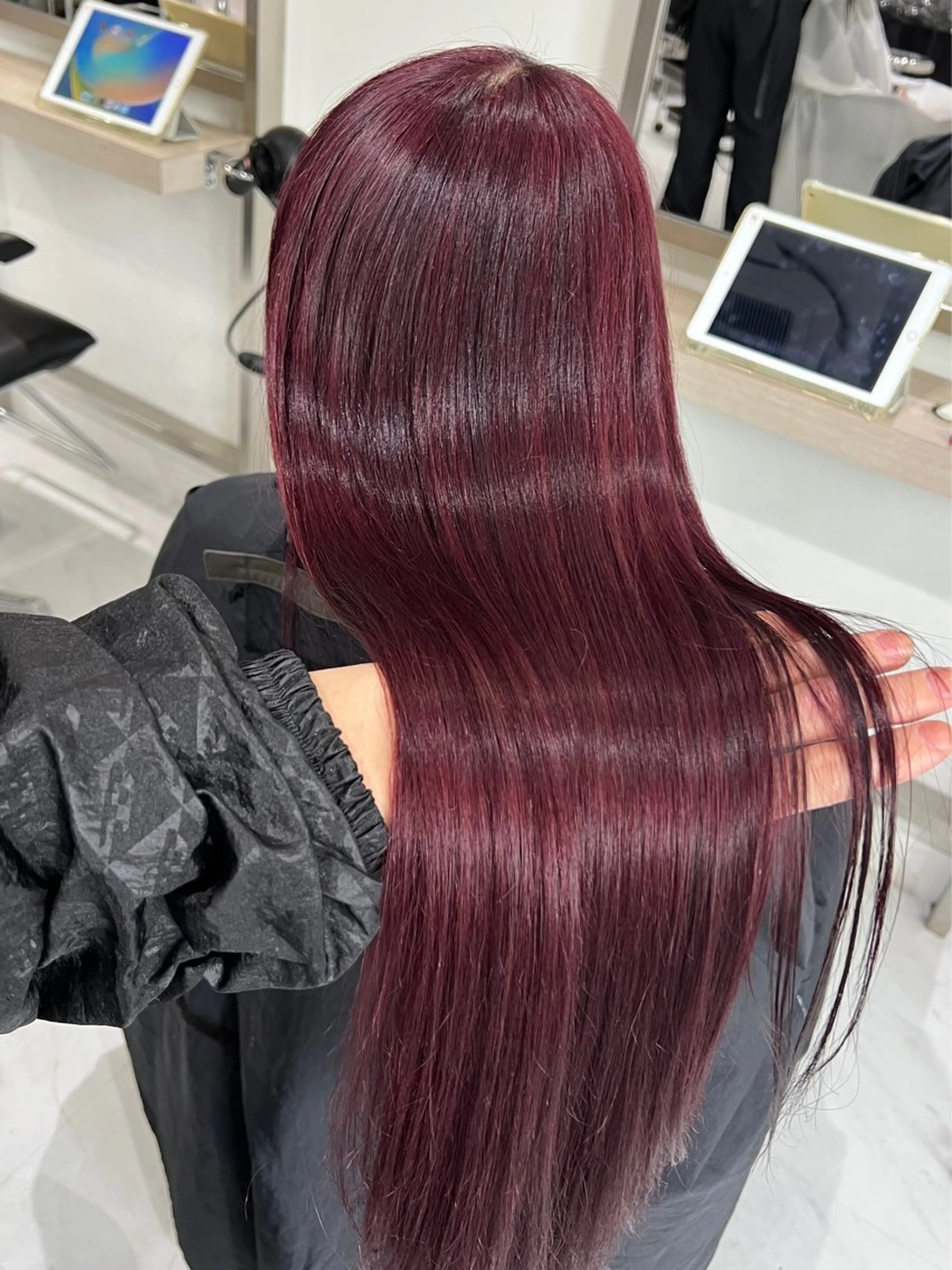 ロング yuuka 🖤韓国ヘア🖤のヘアスタイル