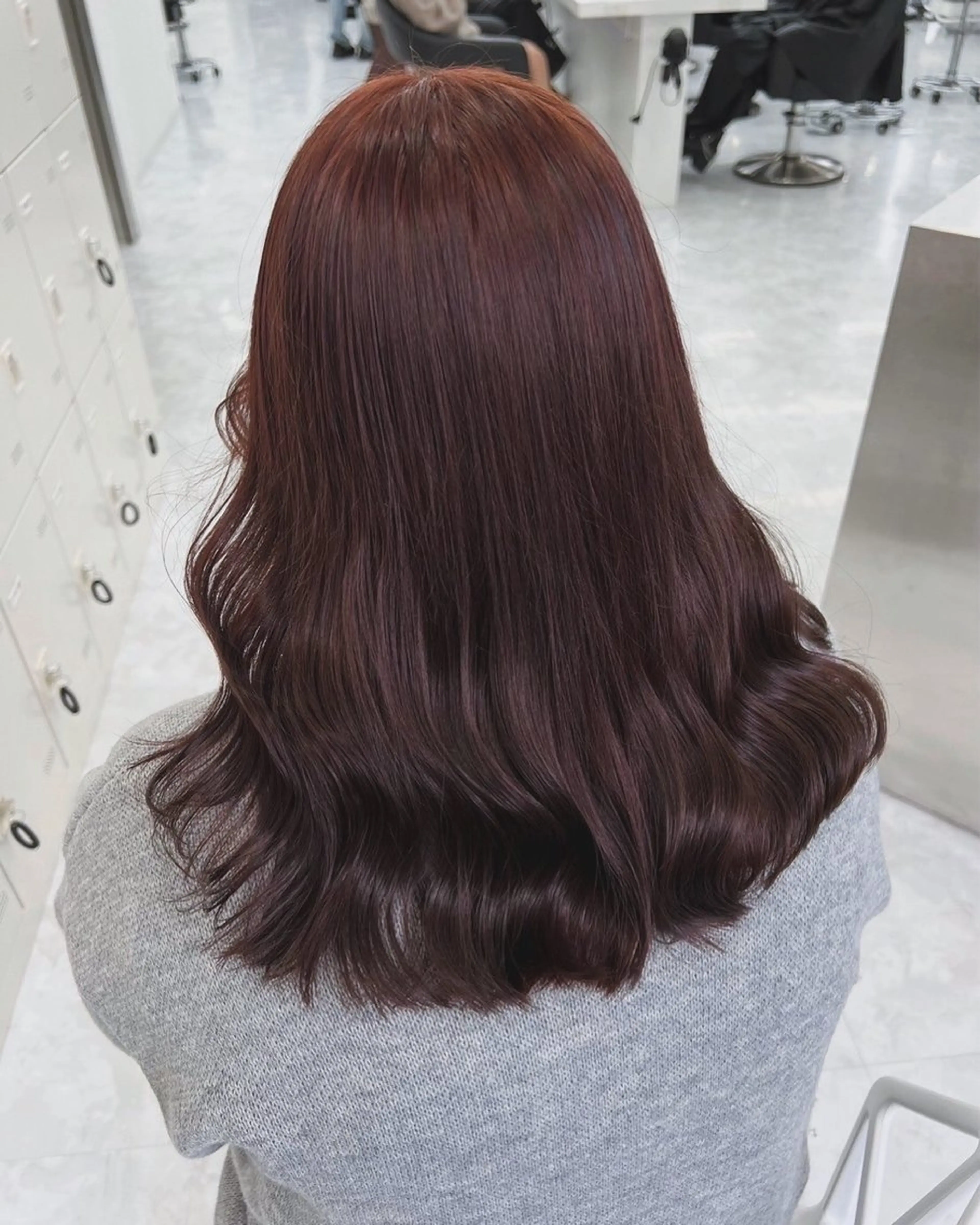 カラー 🥯縮毛/レイヤー/ ベージュヘア🥯のヘアスタイル
