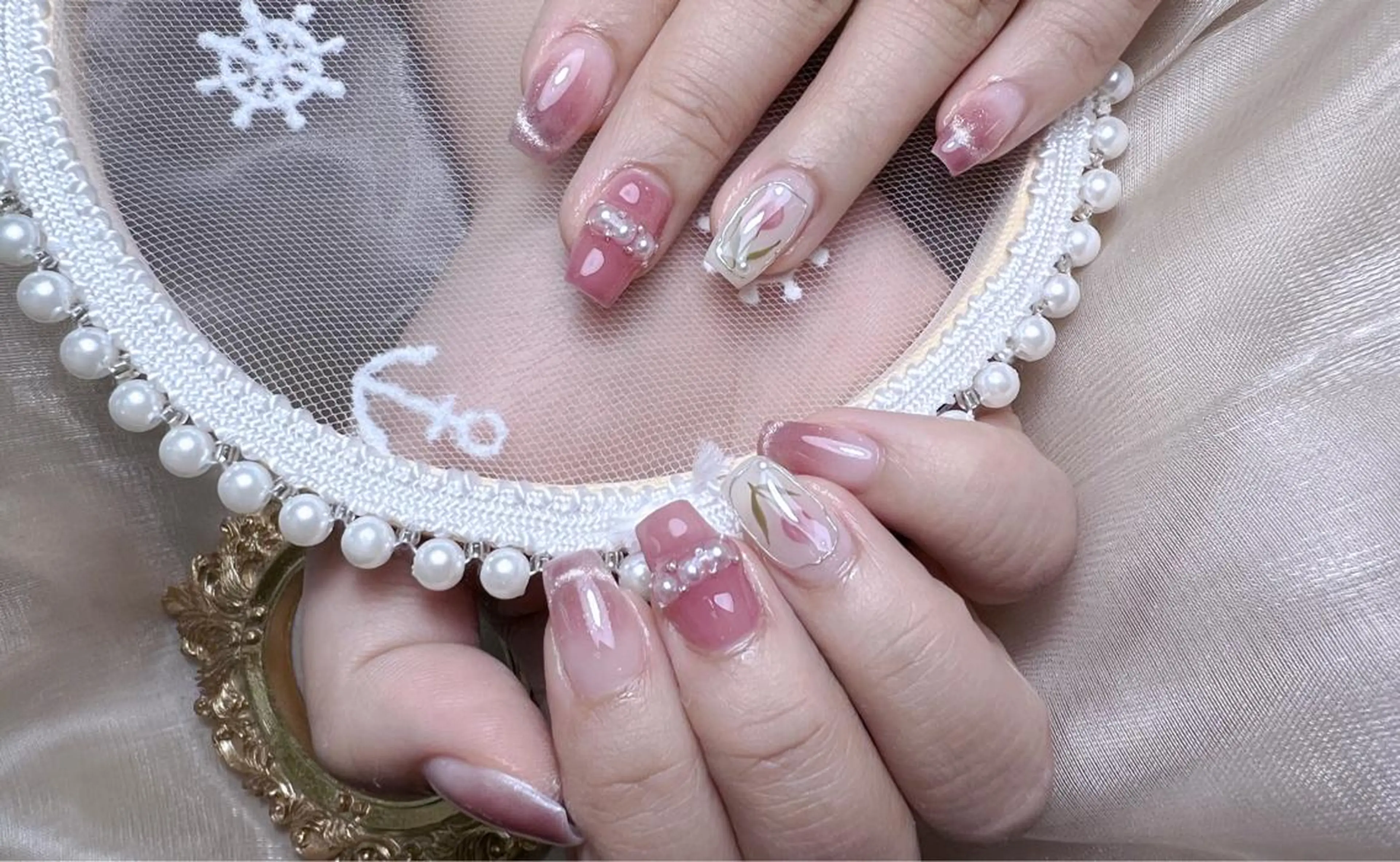 ネイル MissU ネイルサロンのネイルデザイン