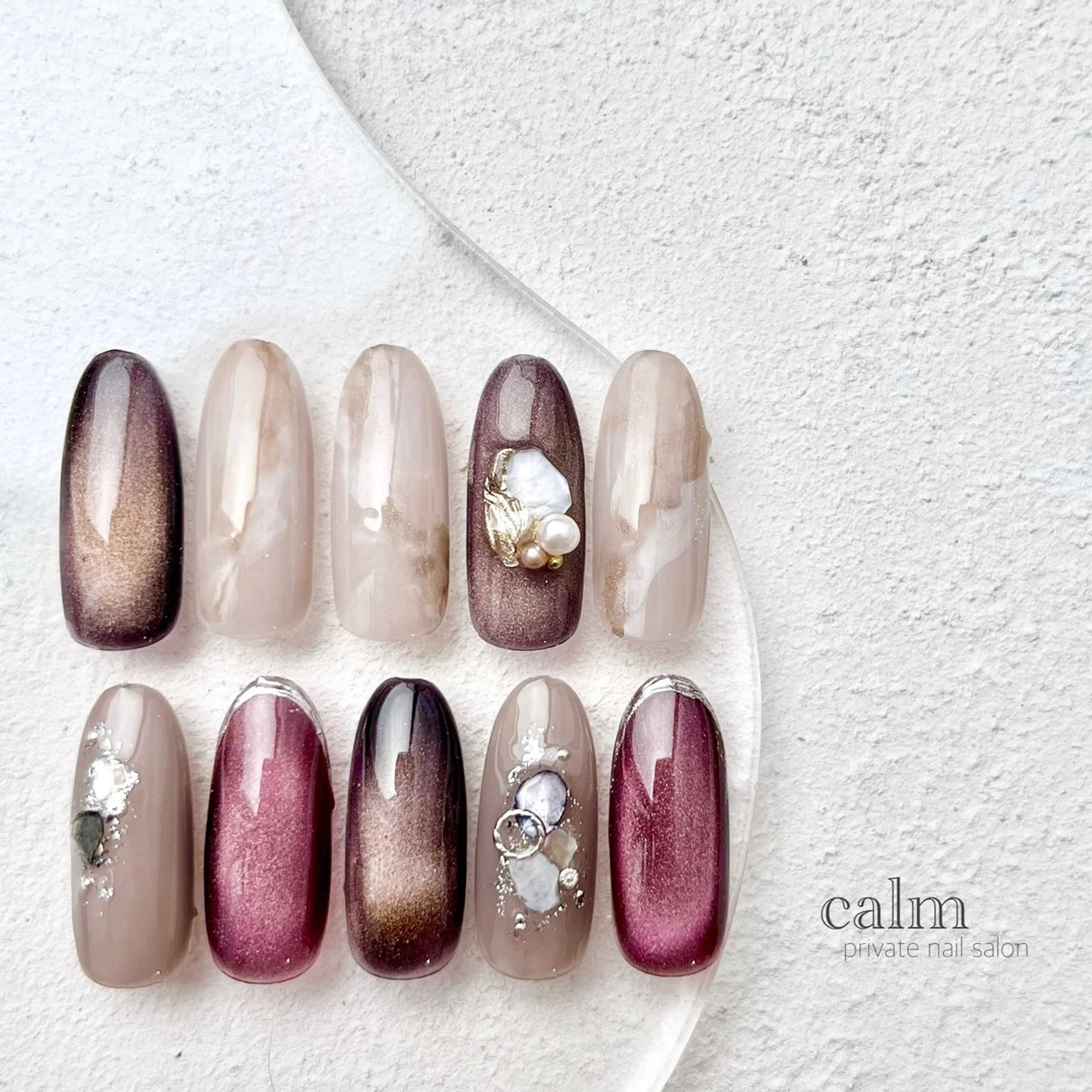 ネイル ハンドネイル calm 〔ｶｰﾑ〕のネイルデザイン