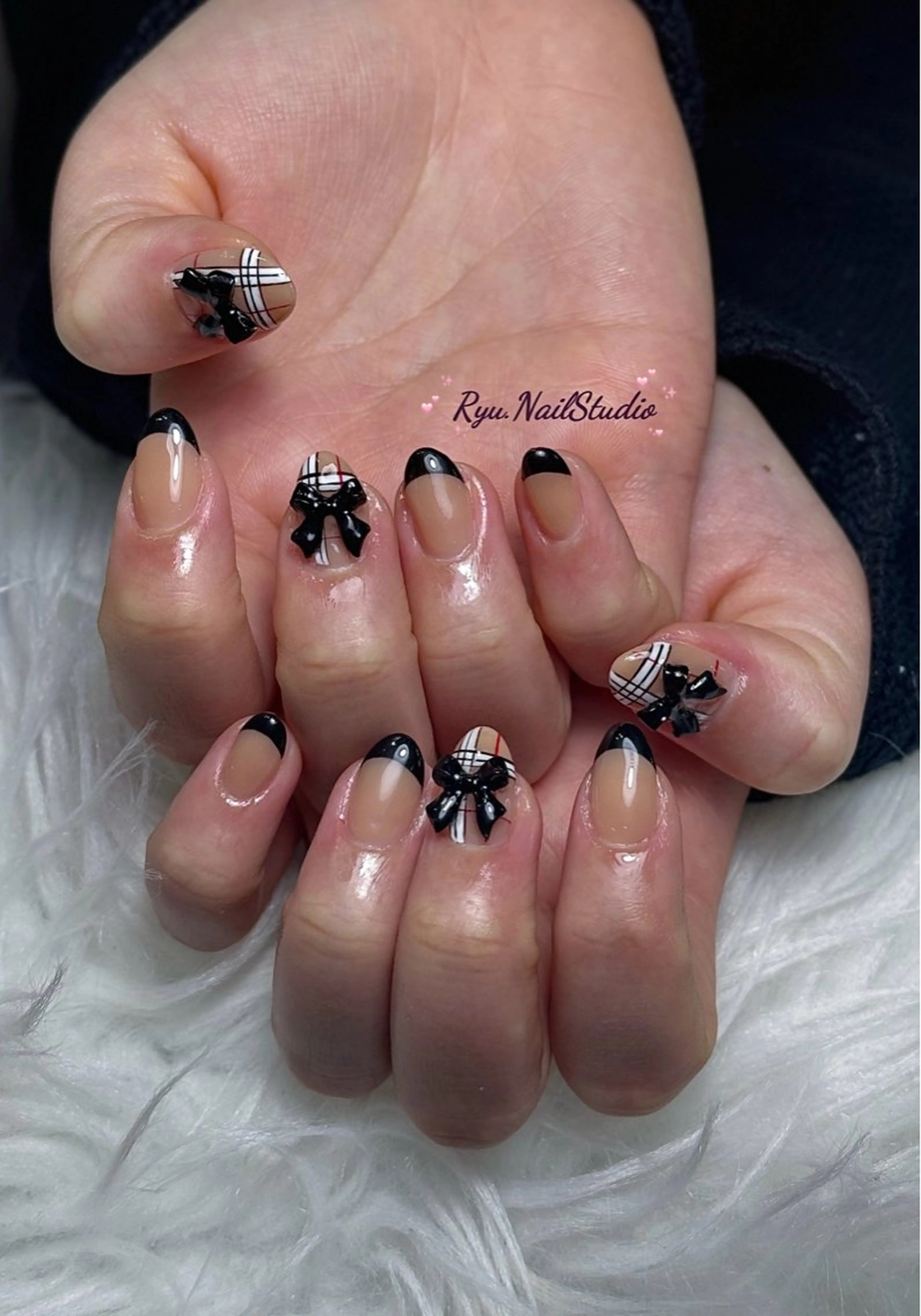 ネイル アートネイル ジェルネイル マグネットネイル ニュアンスネイル シンプルネイル ハンドネイル Ryu nail studioのネイルデザイン