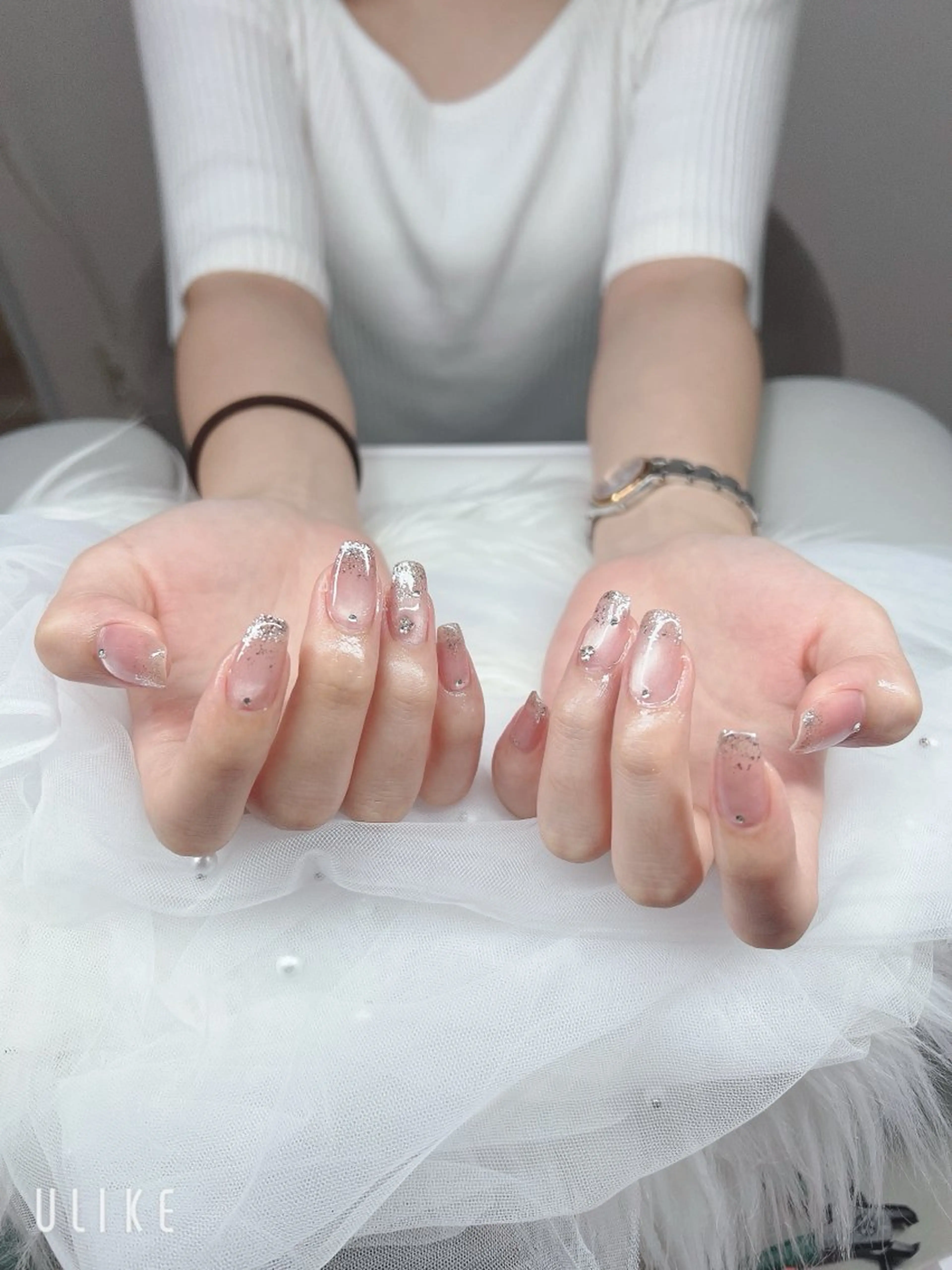 ネイル ハンドネイル T.Lee Nail Lilyのネイルデザイン